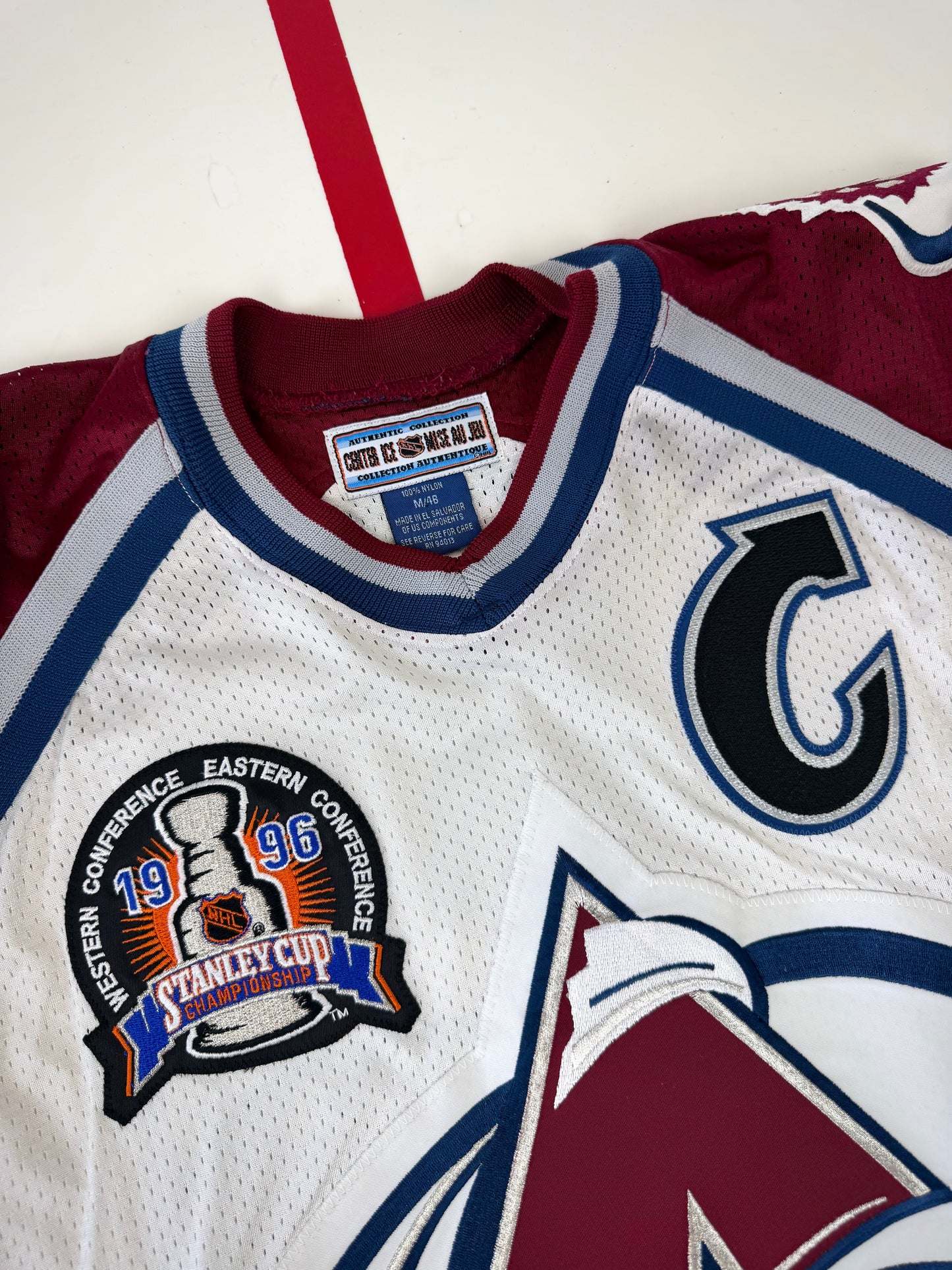 Colorado Avalanche Joe Sakic 1996 Stanley Cup Finals NHL Hockey Jersey (46/Medium)