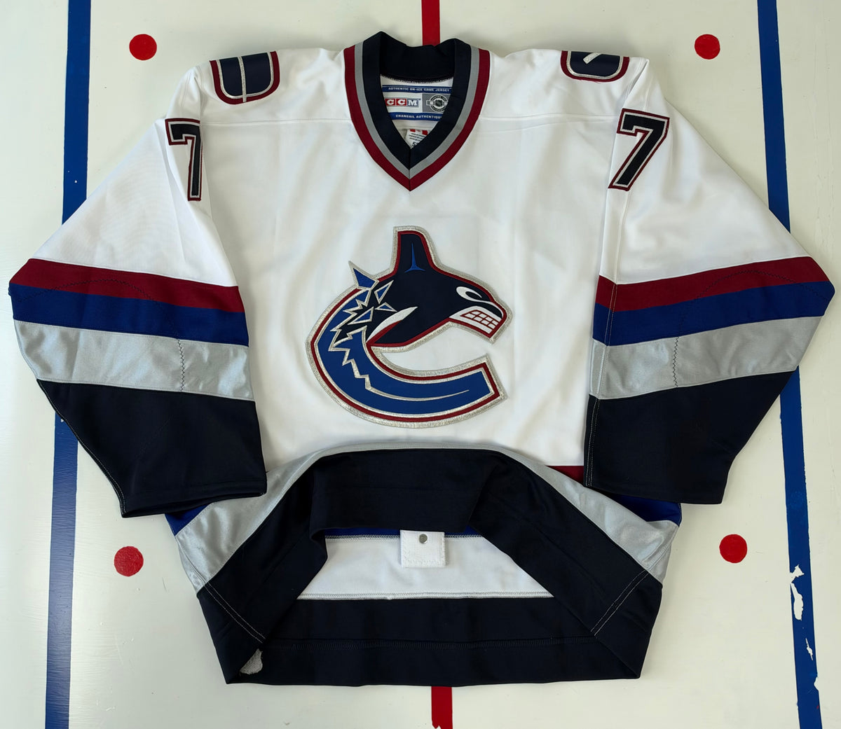 Vancouver Canucks Brendan Morrison 2001-2003 Autographed NHL Hockey Jersey (52/XL)