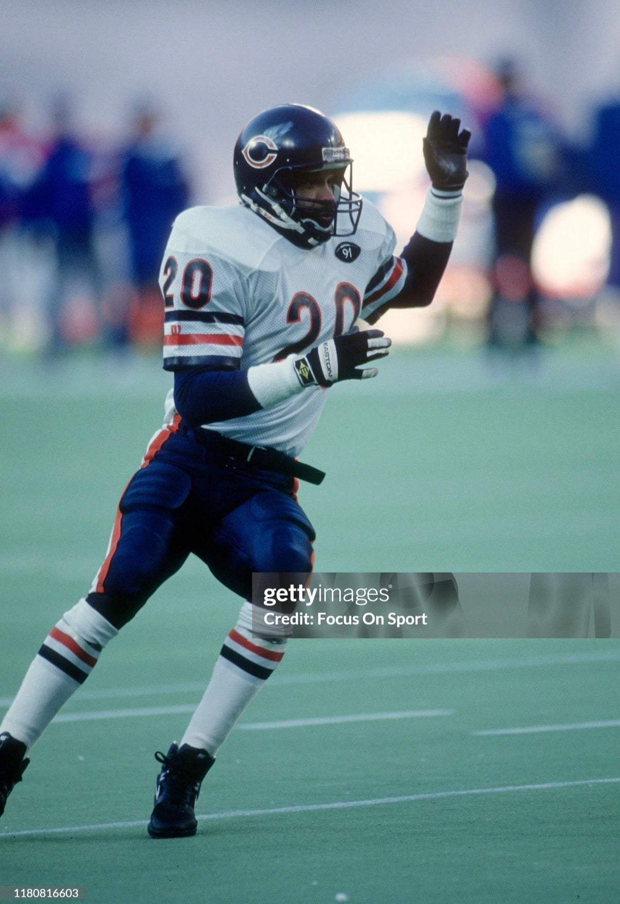 Chicago Bears Mark Carrier 1990 Game Issued NFL Football Jersey (44/Large)