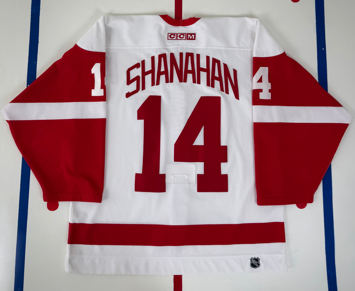Detroit Red Wings Brendan Shanahan 2002 Stanley Cup Finals NHL Hockey Jersey (52/XL)