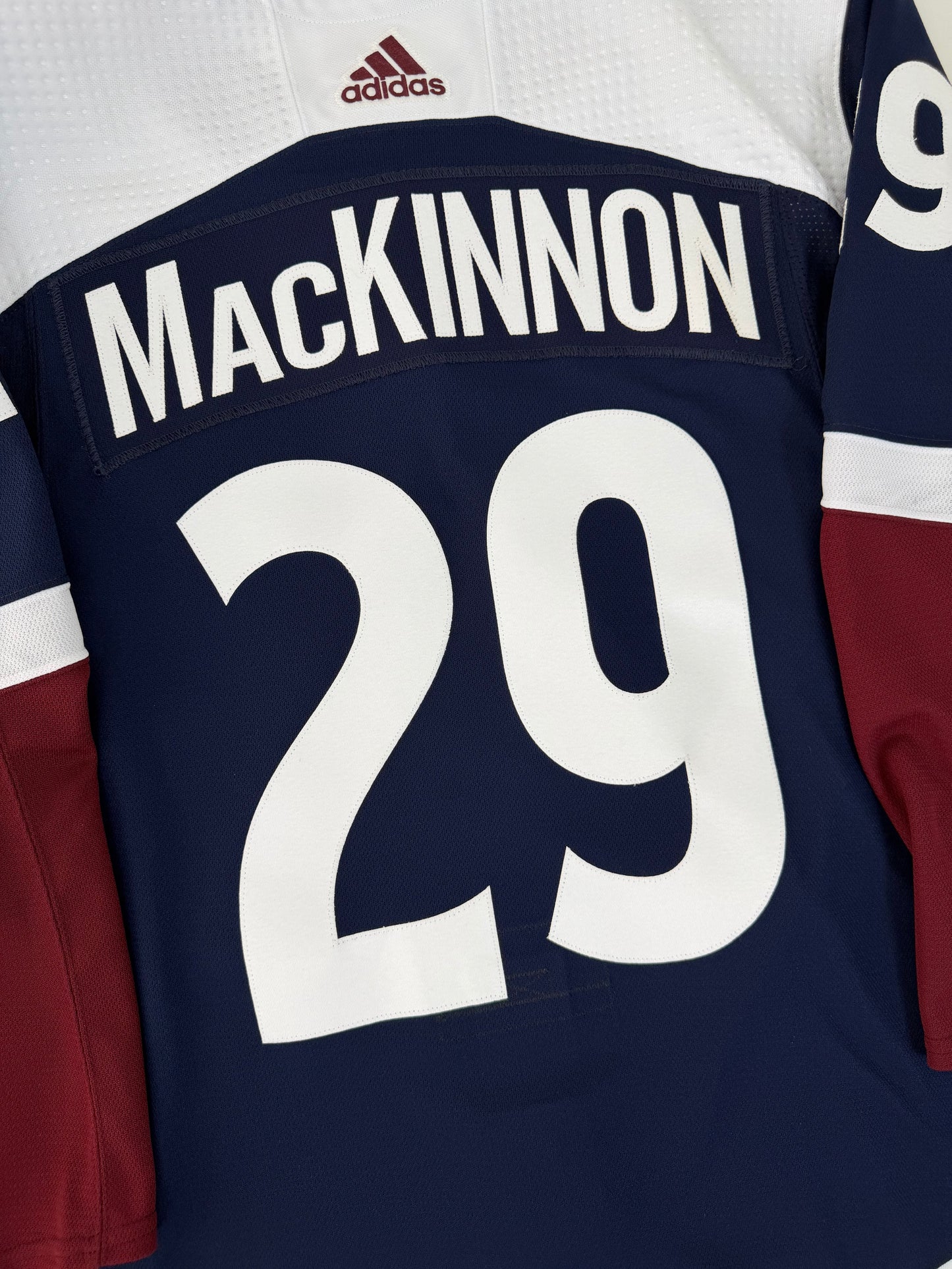 Colorado Avalanche Nathan MacKinnon 2018-2021 Alternate NHL Hockey Jersey (54/XL)