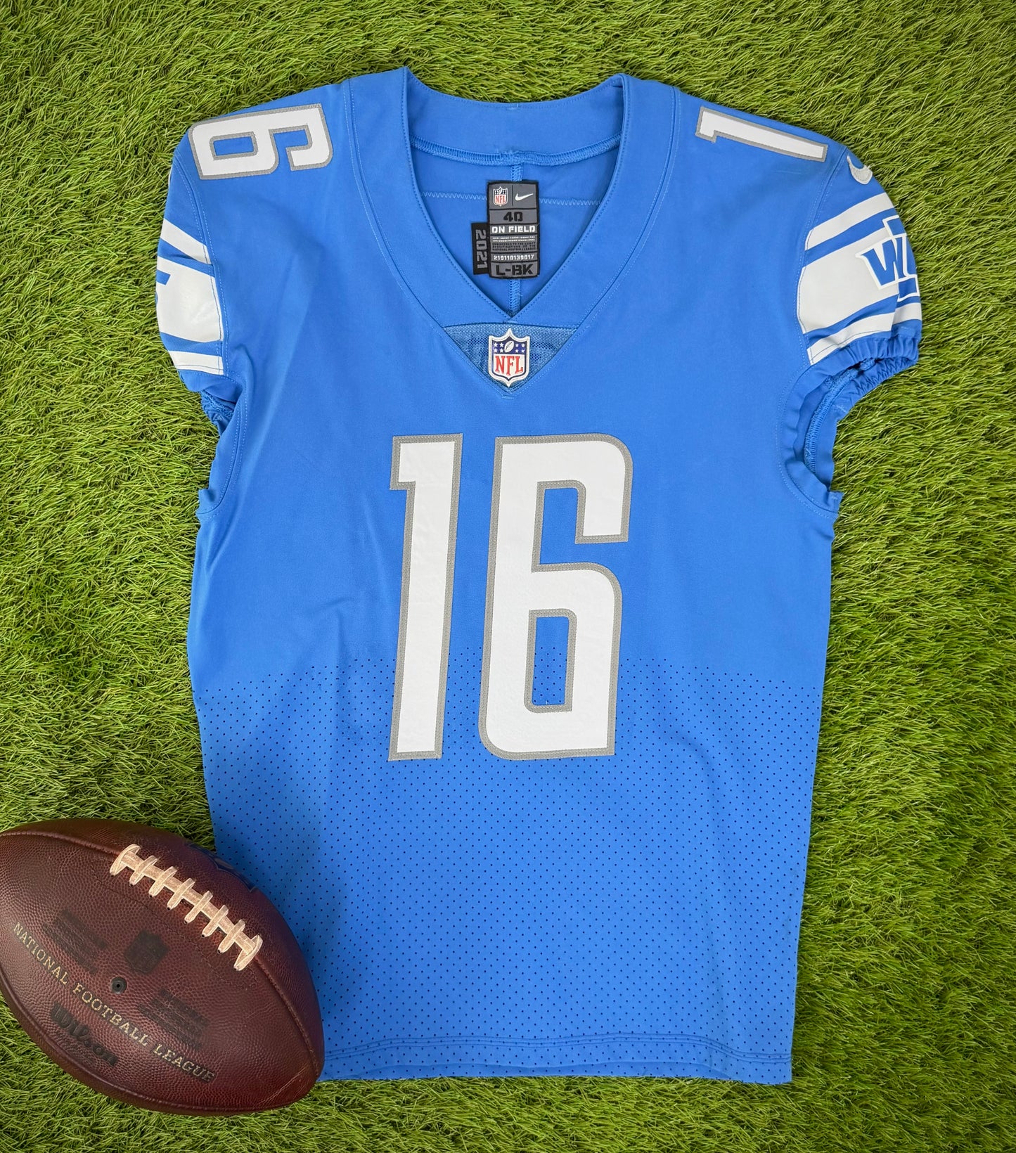 Detroit Lions Jared Goff 2021 Team Issued NFL Football Jersey (40/Medium)