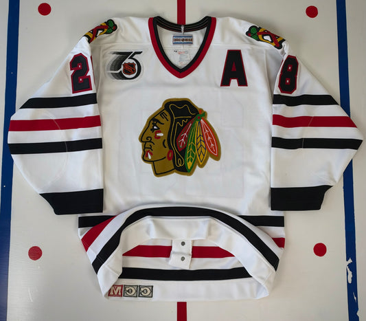 Chicago Blackhawks Steve Larmer 1991-1992 NHL Hockey Jersey (44/Medium)