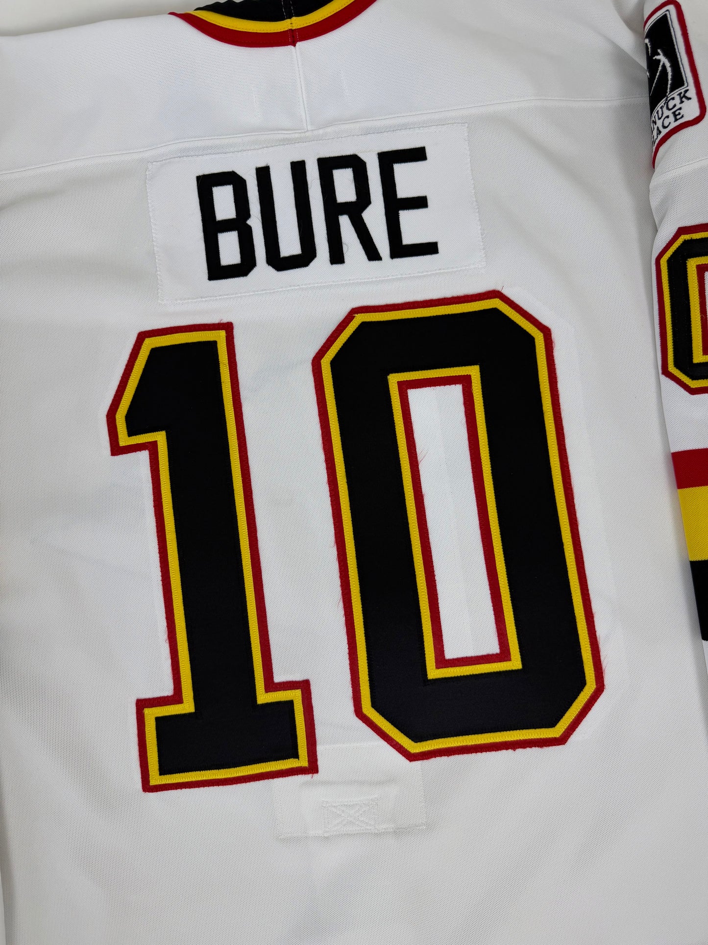 Vancouver Canucks Pavel Bure 1995 NHL Hockey Jersey (52/XL)