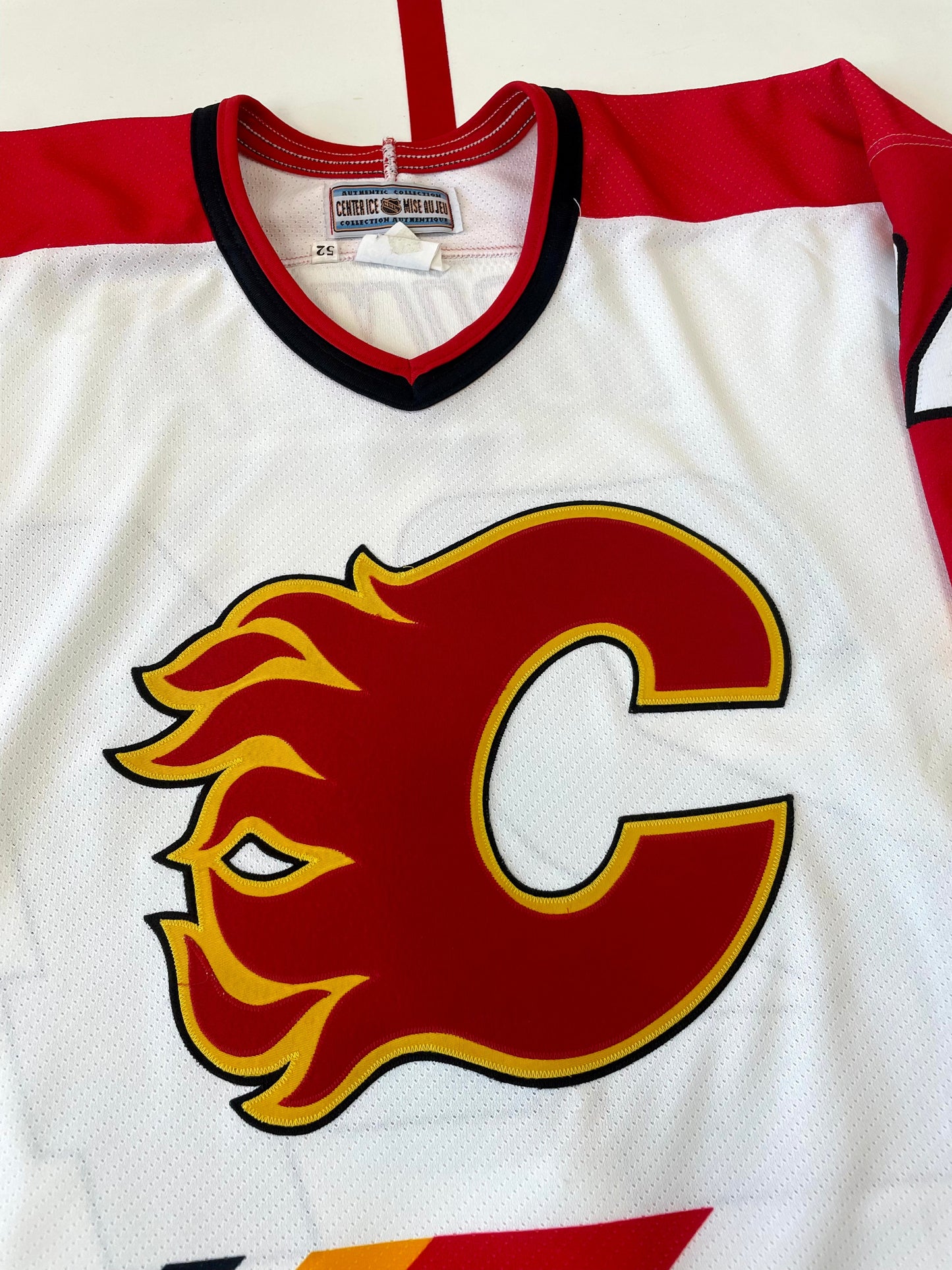 Calgary Flames Jarome Iginla 1996-1997 NHL Hockey Jersey (52/XL)