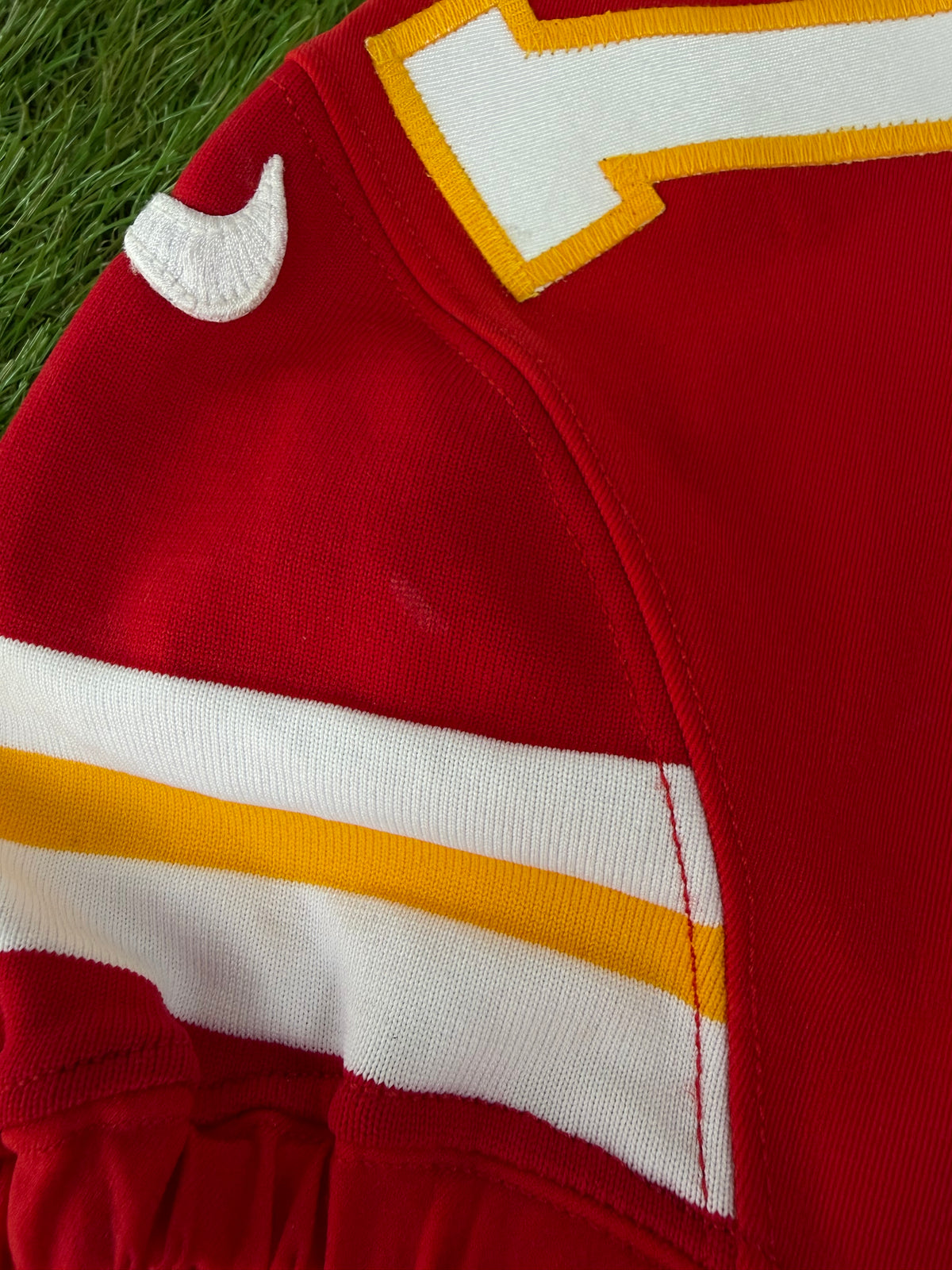 Kansas City Chiefs Travis Kelce 2021 NFL Football Jersey (42/Medium)