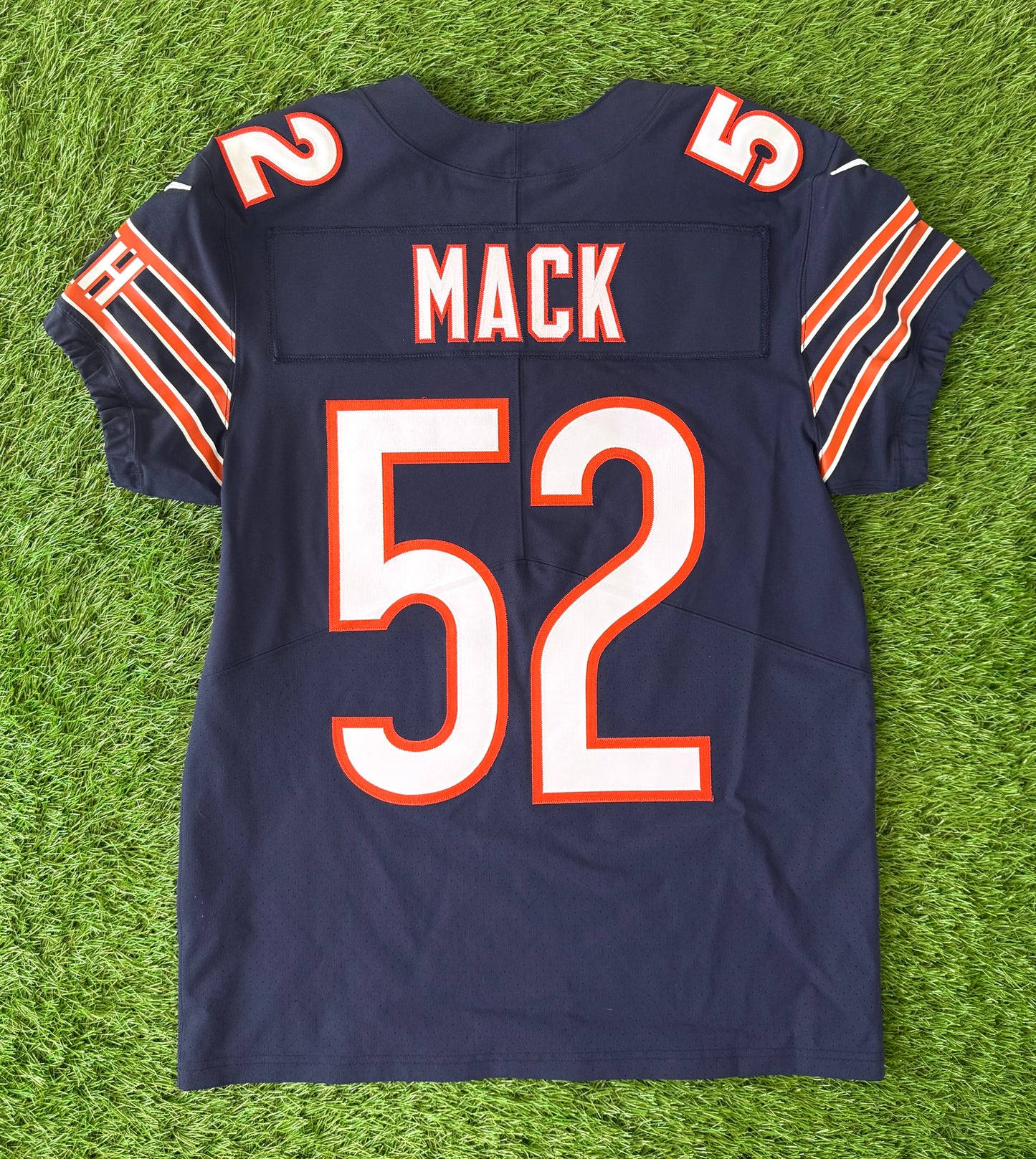 Chicago Bears Khalil Mack 2018-2021 NFL Football Jersey (40/Medium)
