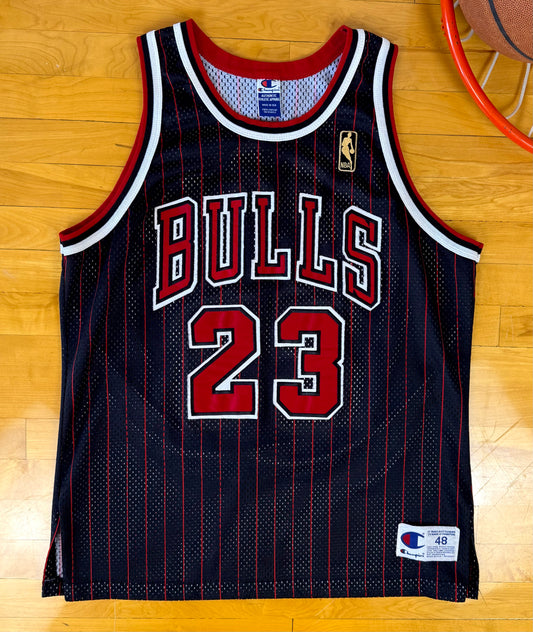 Chicago Bulls Michael Jordan 1996-1997 Alternate NBA Basketball Jersey (48/XL)