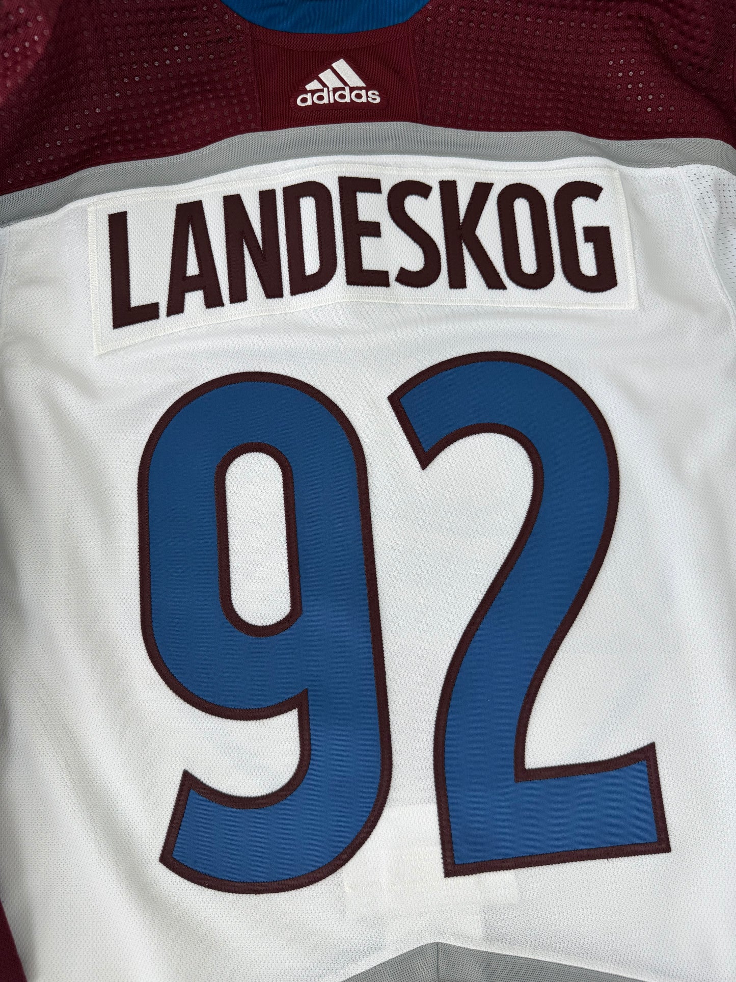 Colorado Avalanche Gabriel Landeskog 2022 Stanley Cup Finals NHL Hockey Jersey (58/XXXL)