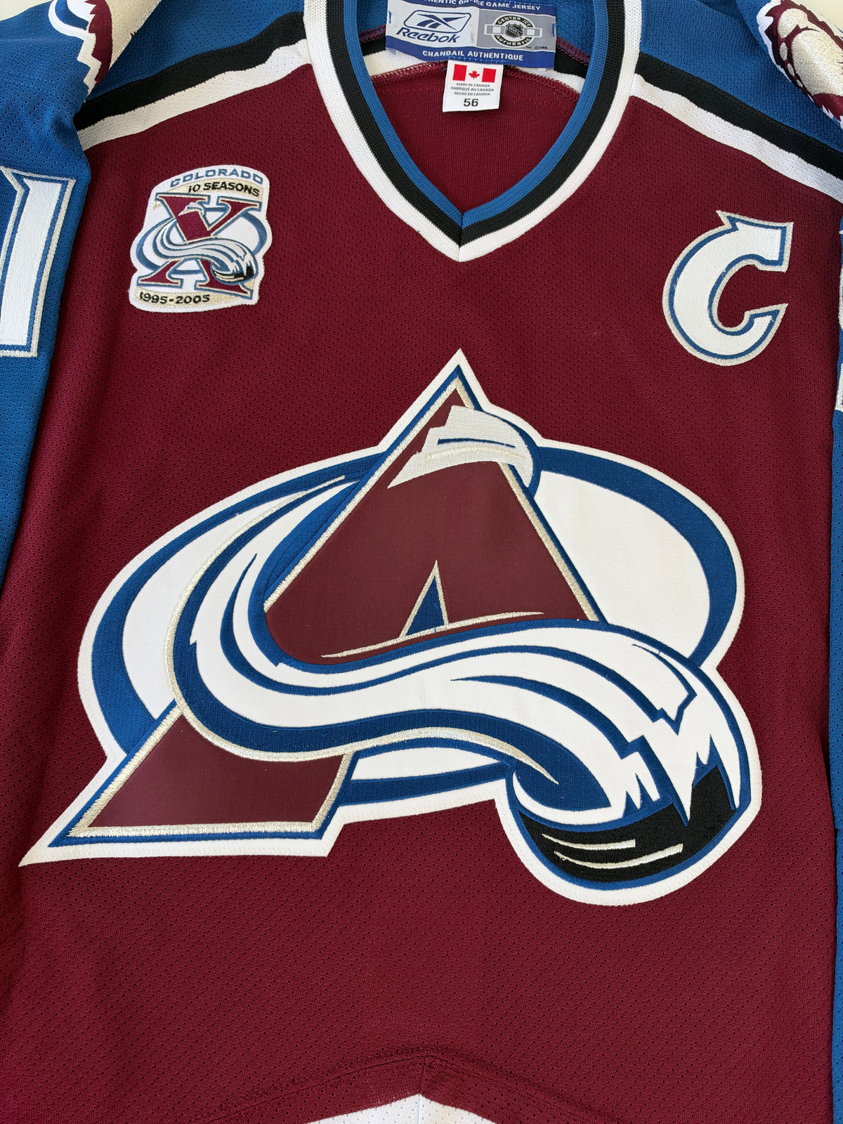 Colorado Avalanche Joe Sakic 2005-2006 Signed NHL Hockey Jersey (56/XXL)