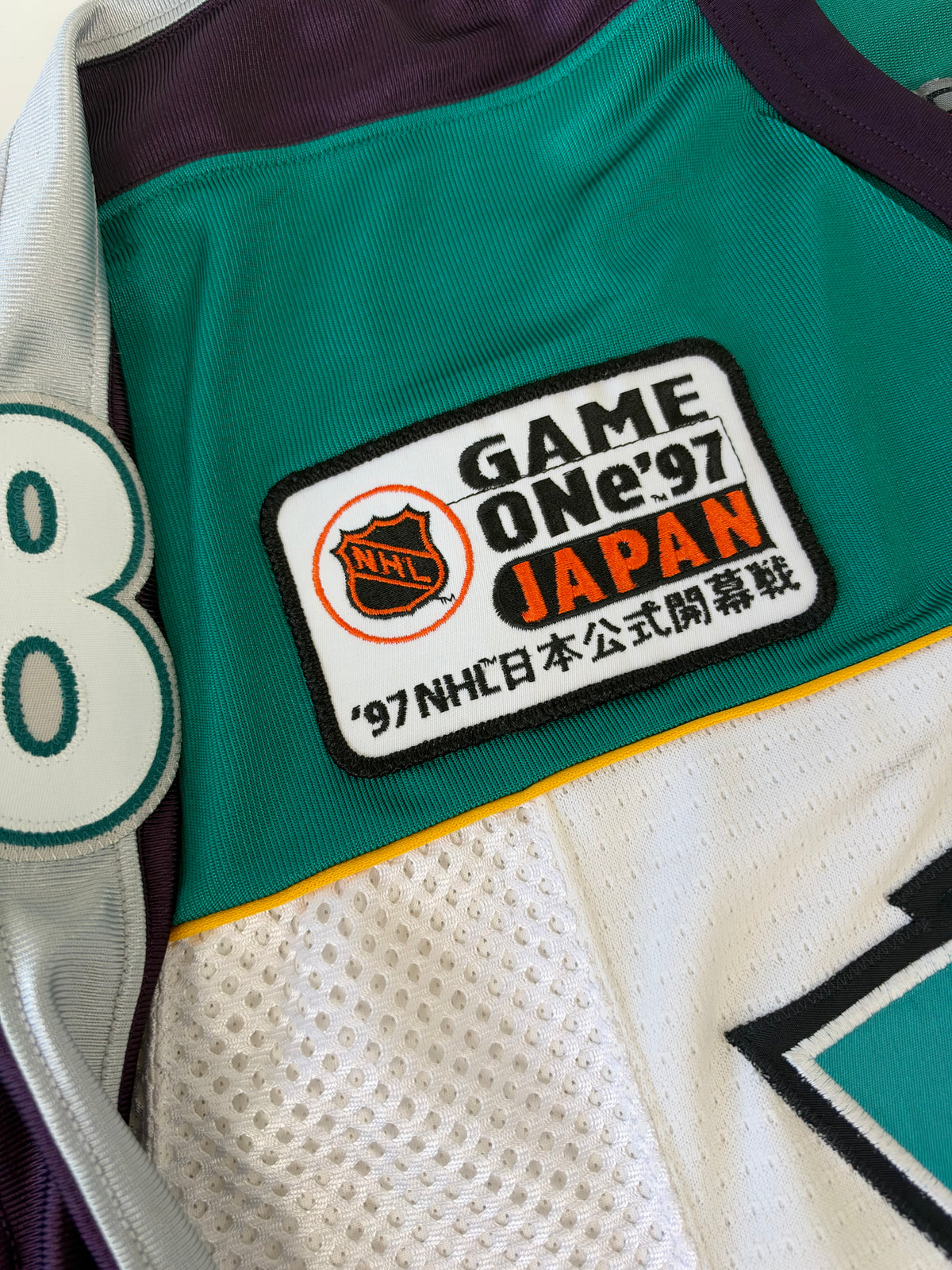 Anaheim Mighty Ducks Teemu Selanne 1997 Japan Game One NHL Hockey Jersey (48/Medium)