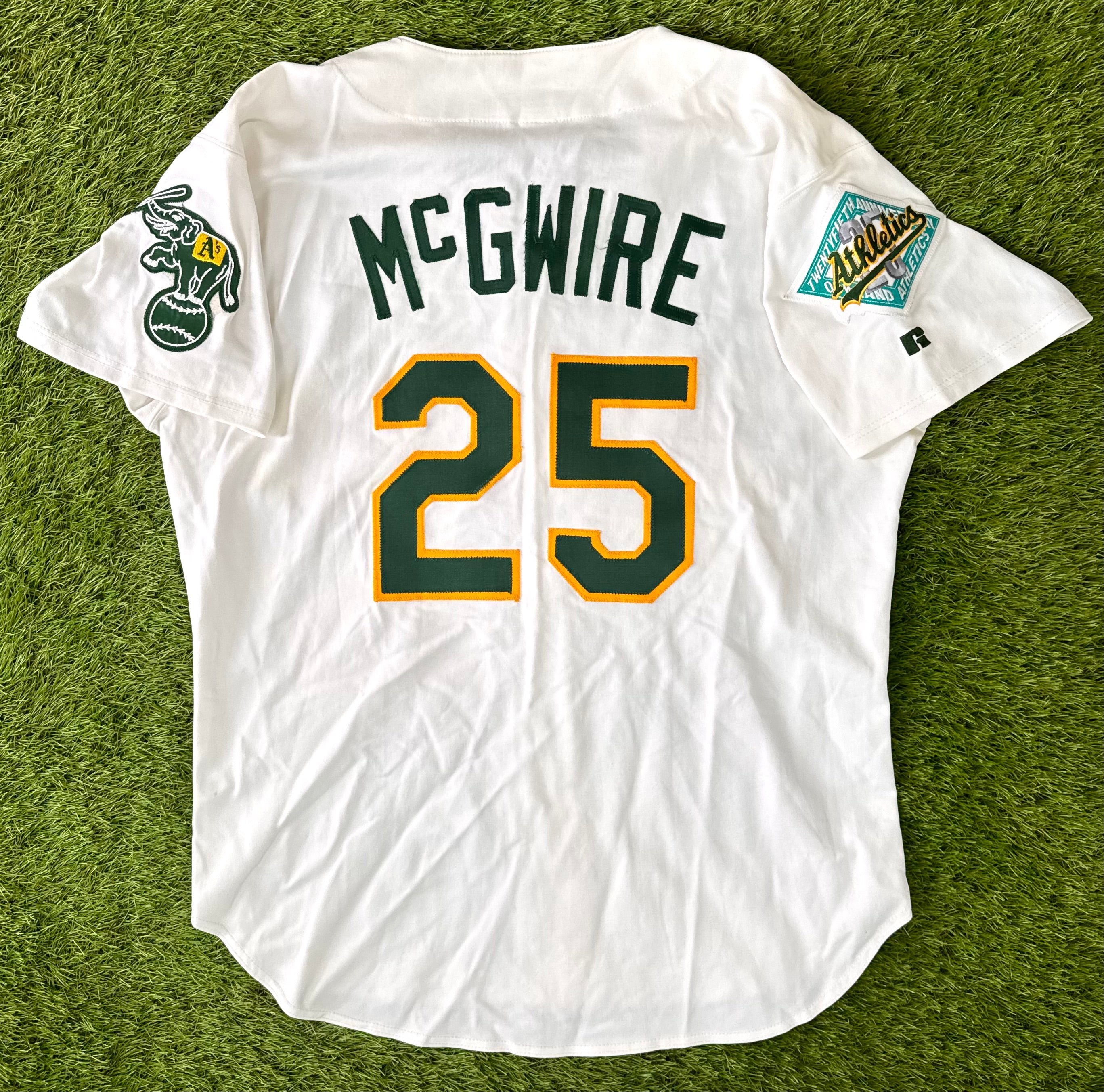 VINTAGE OAKLAND hot A'S MARK MCGWIRE JERSEY XL