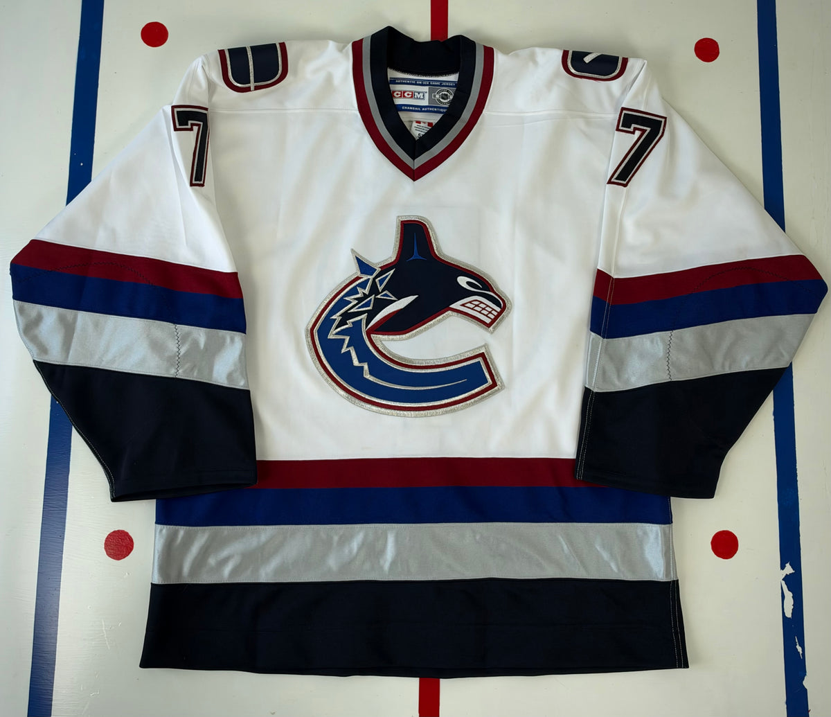Vancouver Canucks Brendan Morrison 2001-2003 Autographed NHL Hockey Jersey (52/XL)
