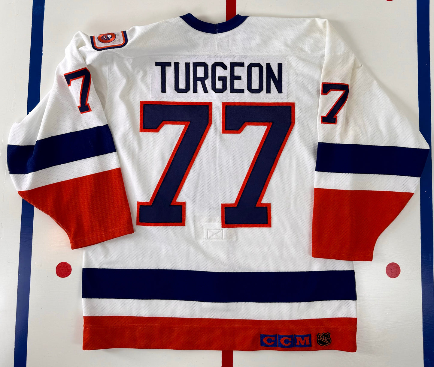 New York Islanders 1991-1992 Pierre Turgeon NHL Hockey Jersey (48/Large)