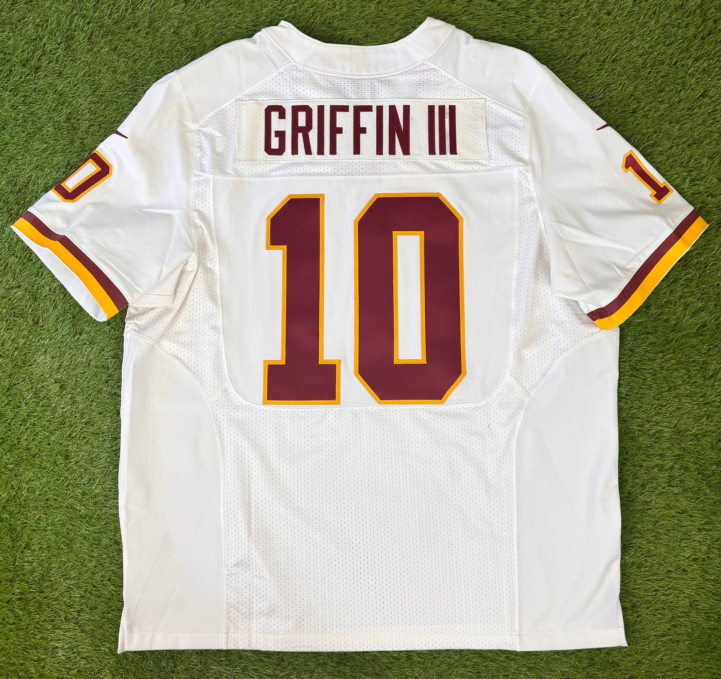 Washington Redskins Robert Griffin III 2013 NFL Football Jersey (56/XXXL)