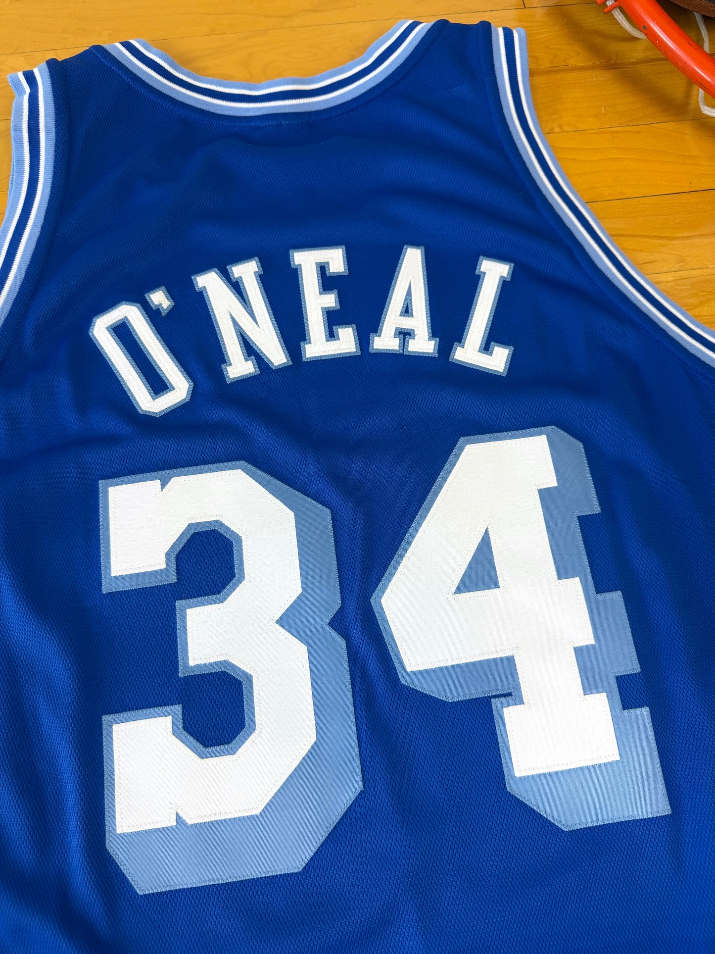 Los Angeles Lakers Shaquille O’Neal 2003-2004 Hardwood Classics NBA Basketball Jersey (52/XXL)
