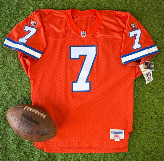 Denver Broncos John Elway Autographed 1995 NFL Football Jersey (48/XL)