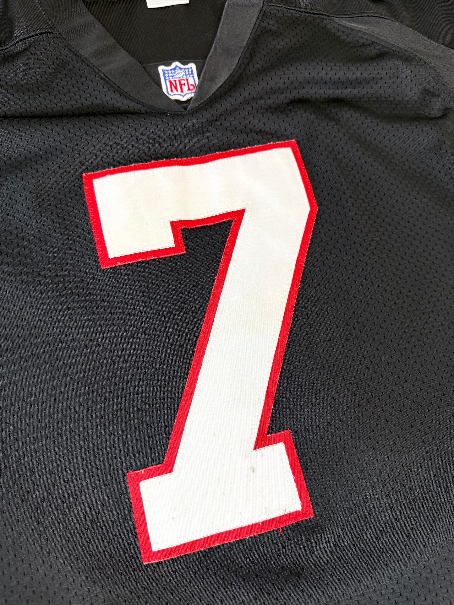 Atlanta Falcons 2001 Michael Vick NFL Football Jersey (56/XXL)