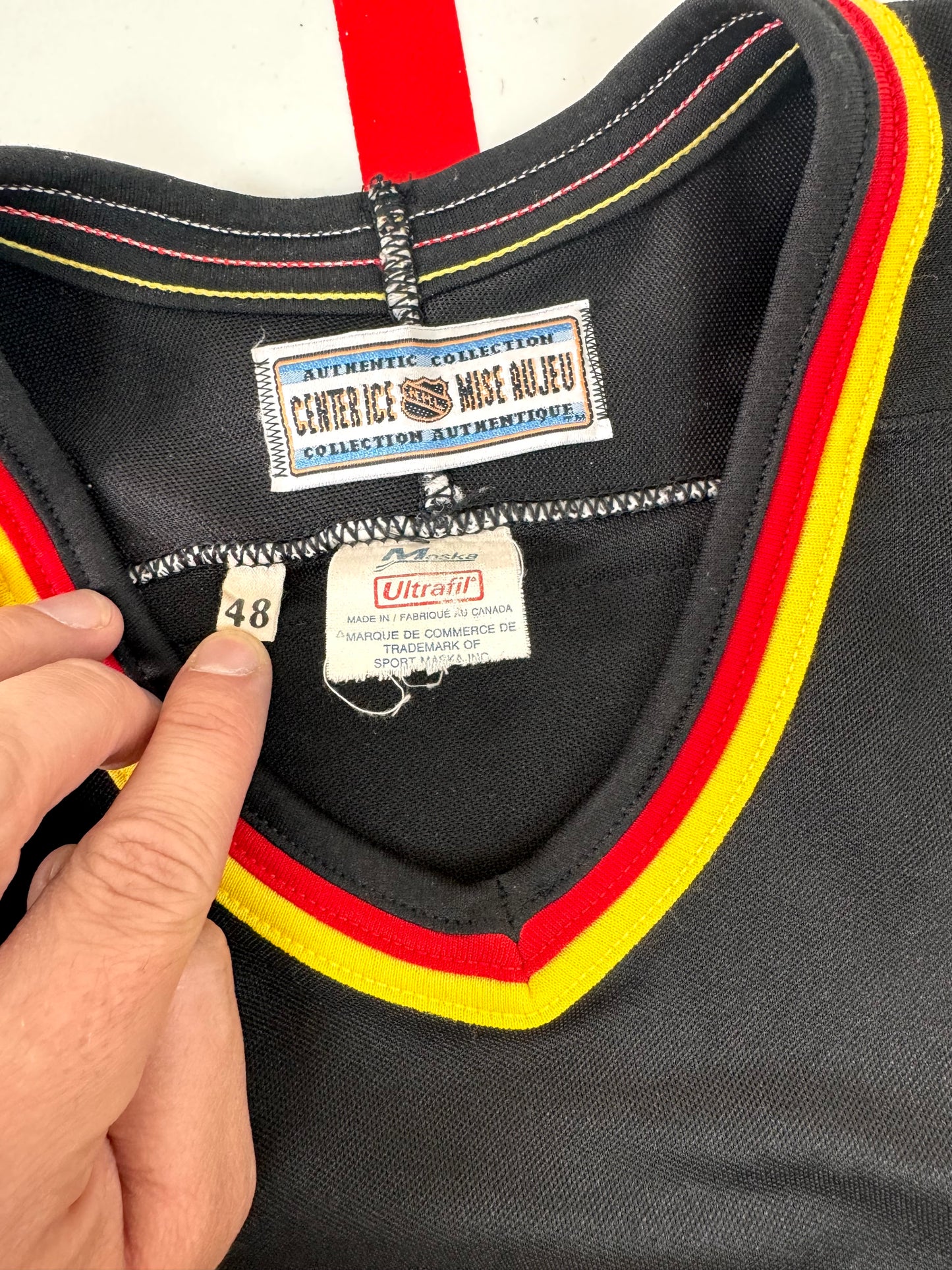 Vancouver Canucks 1992-1993 Pavel Bure NHL Hockey Jersey (48/Large)