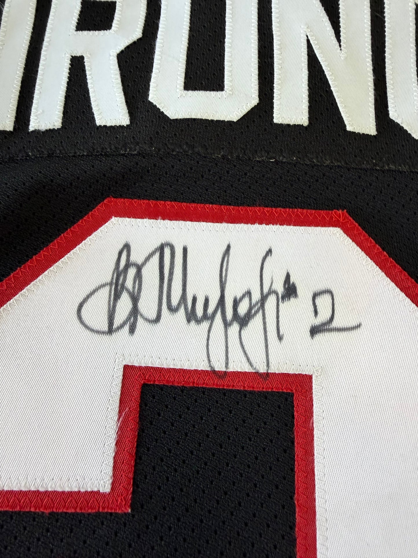 Chicago Blackhawks Boris Mironov 2000-2001 Autographed NHL Hockey Jersey (52/XL)