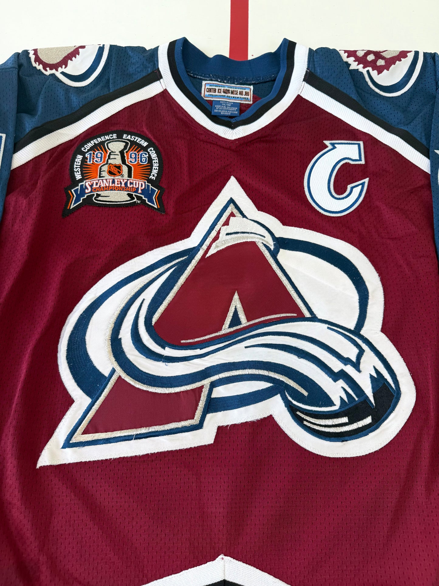 Colorado Avalanche Joe Sakic 1996 Stanley Cup Finals NHL Hockey Jersey (52/XL)