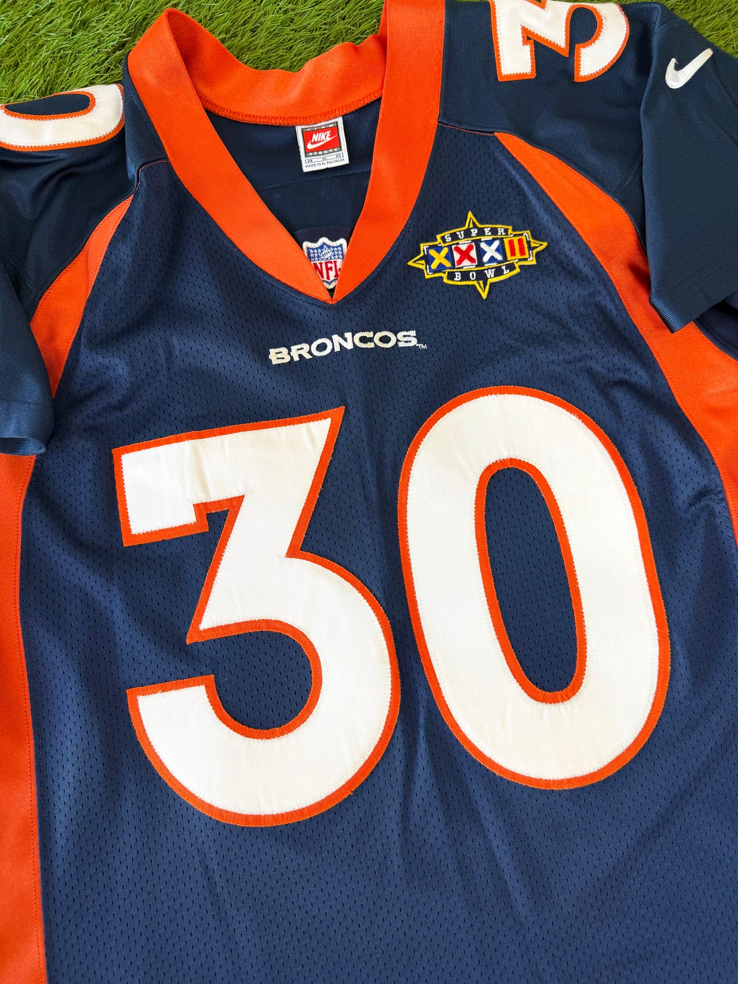 Denver Broncos Terrell Davis 1998 Autographed Super Bowl XXXII NFL Football Jersey (48/XL)