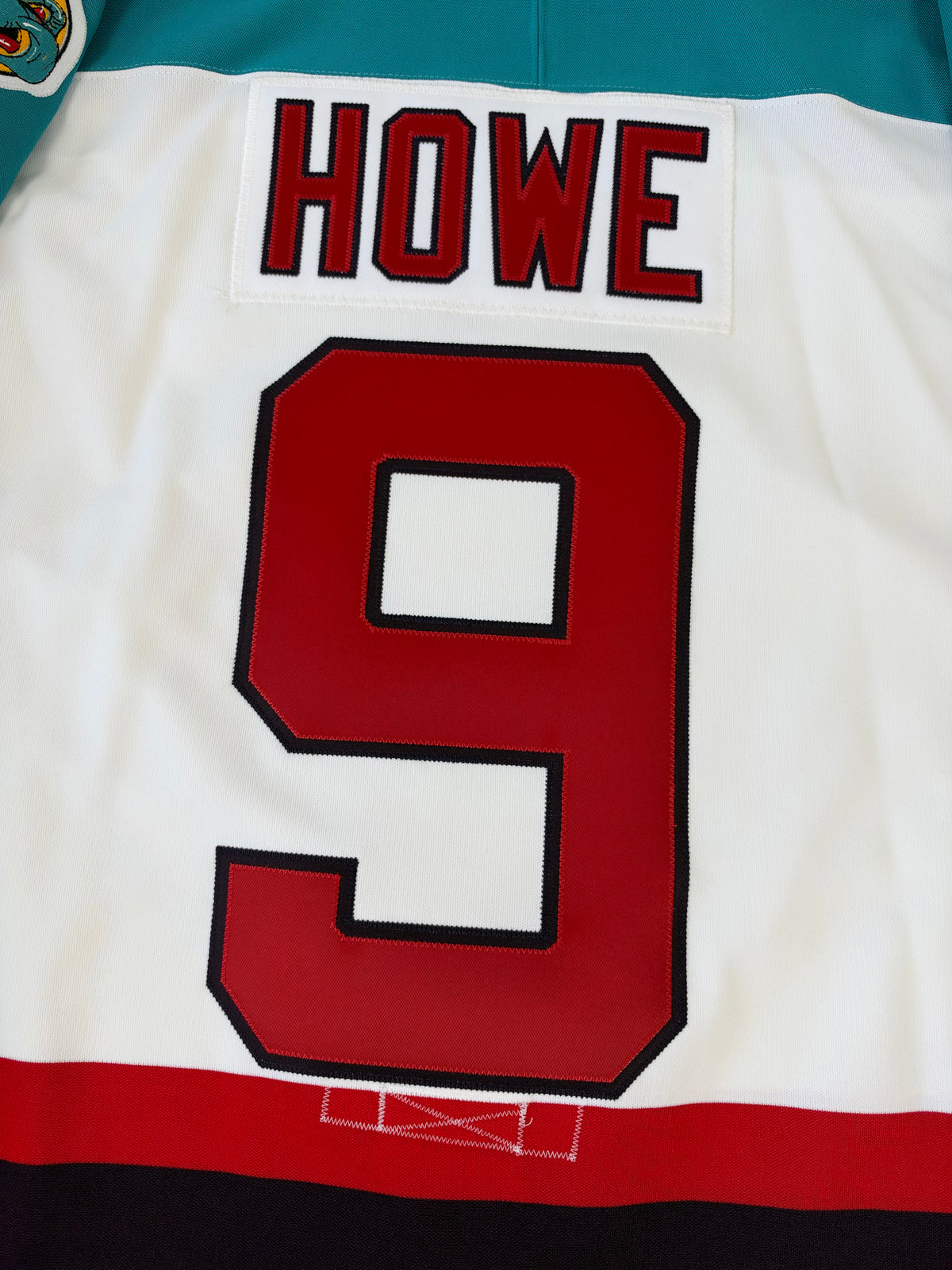 Detroit Vipers Gordie Howe 1997 IHL Hockey Jersey (48/Large)