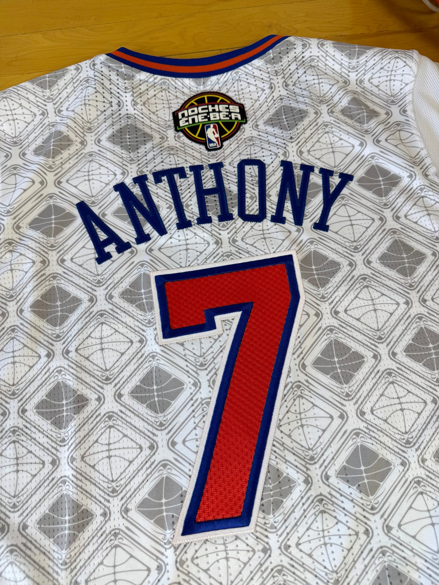 New York Knicks Carmelo Anthony 2014 Noche Latina NBA Basketball Jersey (XXXXL)