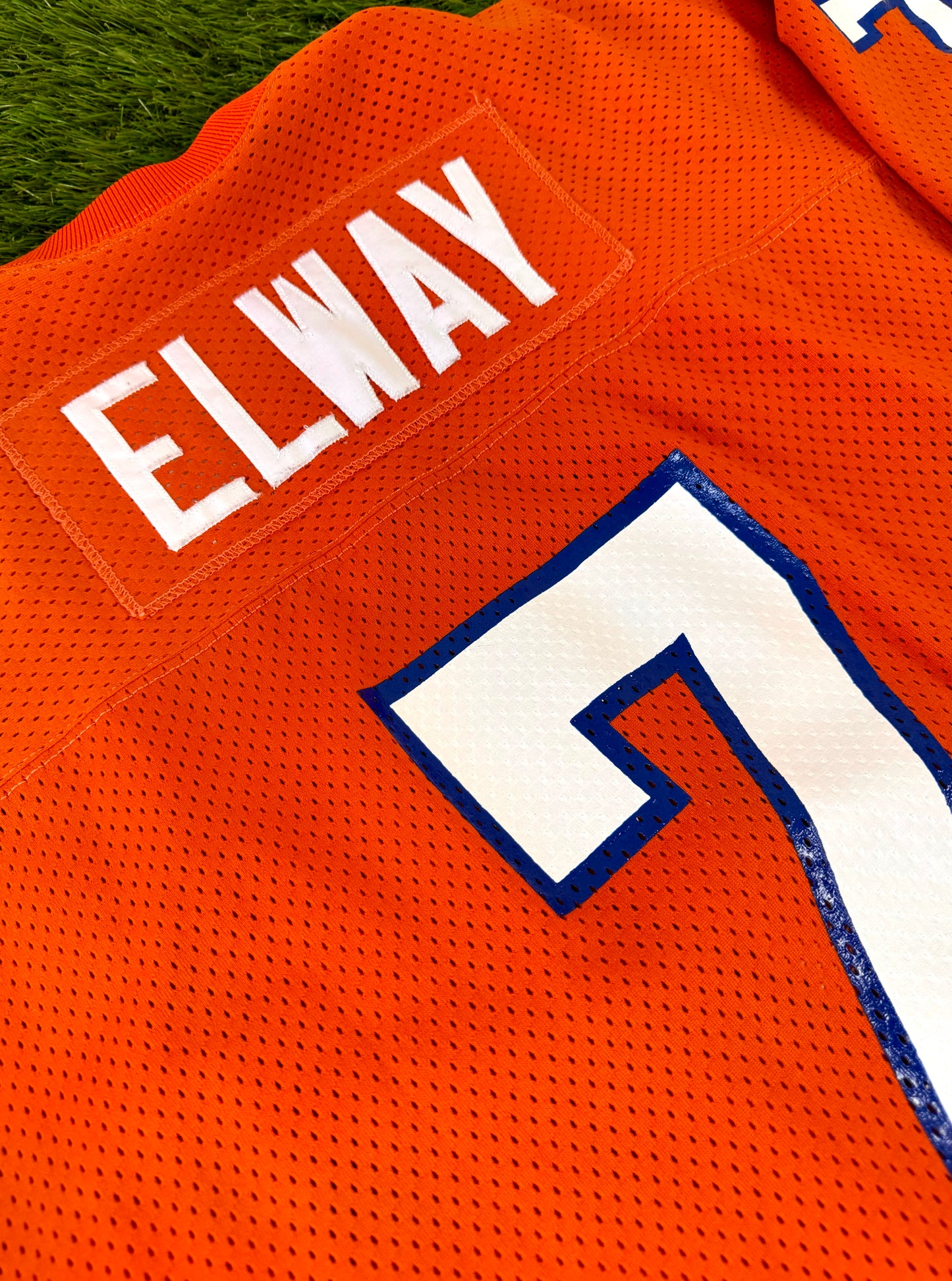 Denver Broncos 1987 John Elway NFL Football Jersey (52/XXL)