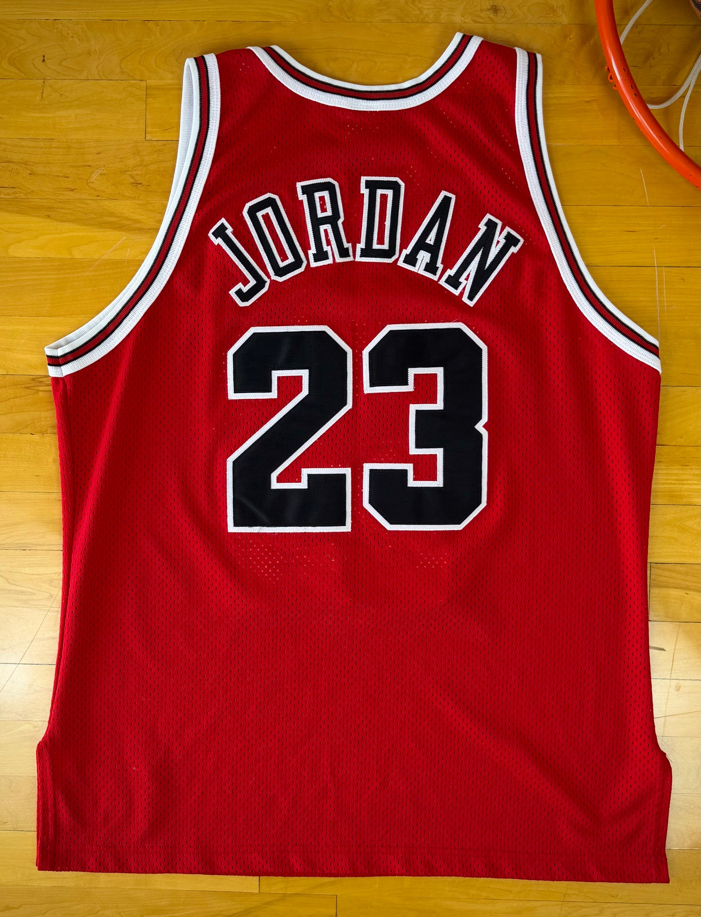 Chicago Bulls Michael Jordan “Flu Game” 1997 NBA Finals Basketball Jersey (48/XL)