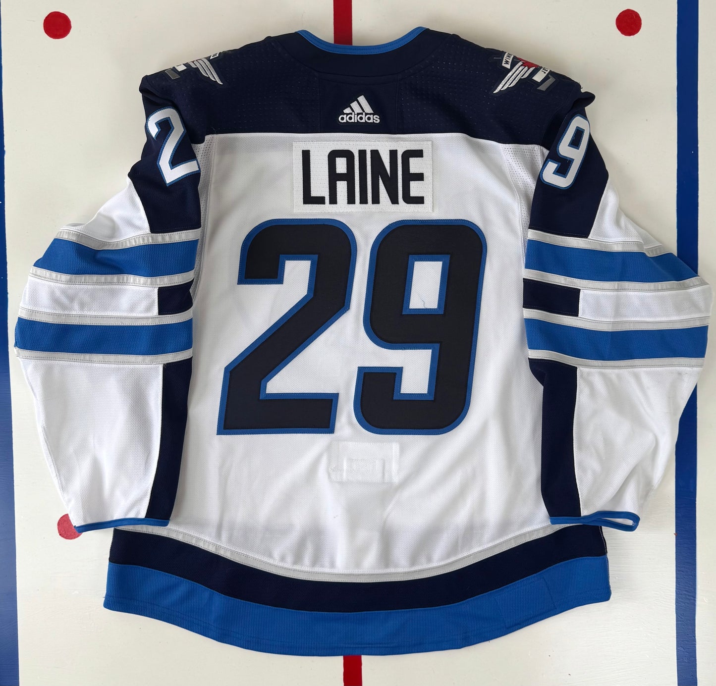 Winnipeg Jets Patrick Laine 2018 Global Series NHL Hockey Jersey (56/XXL)