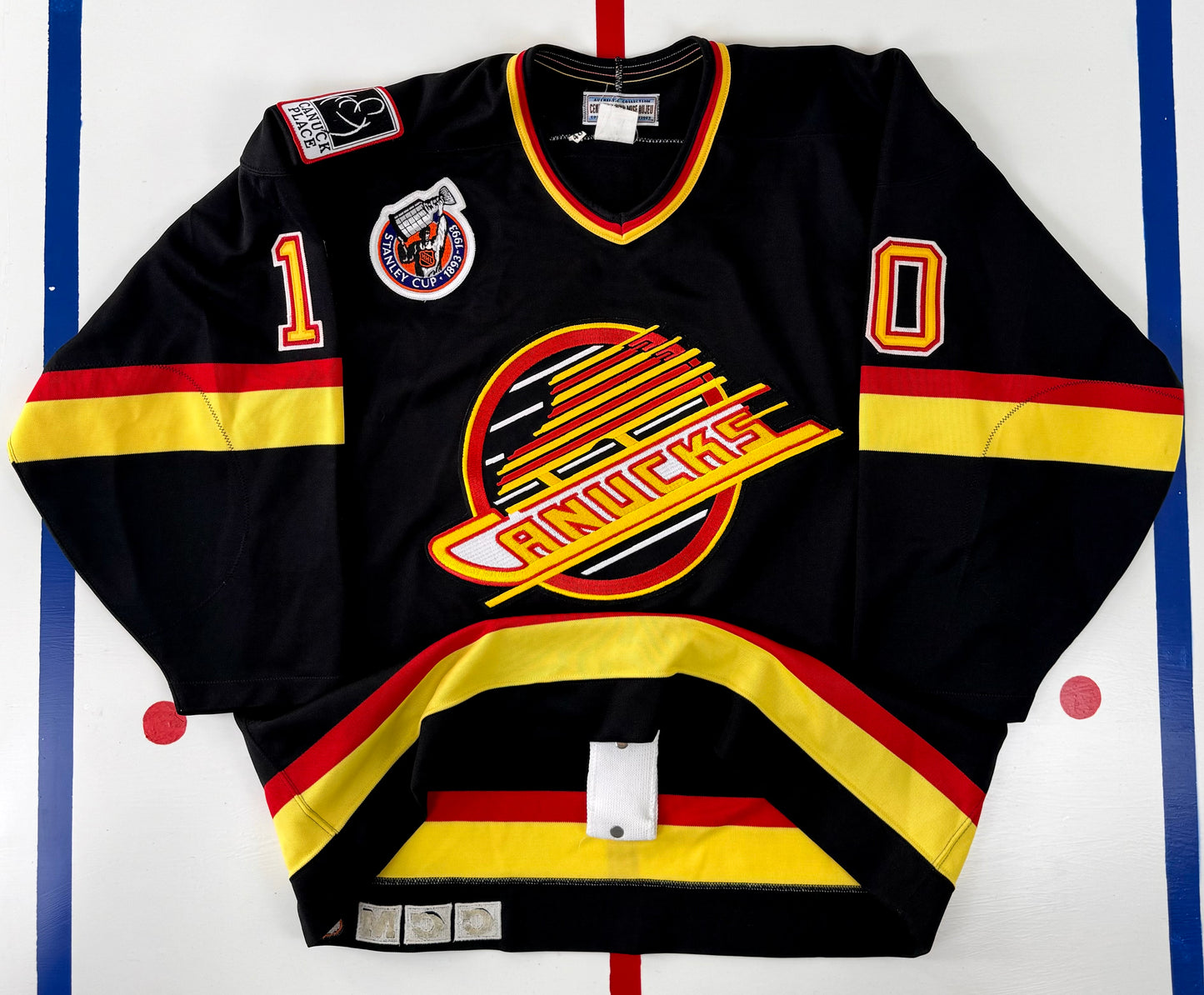 Vancouver Canucks 1992-1993 Pavel Bure NHL Hockey Jersey (48/Large)