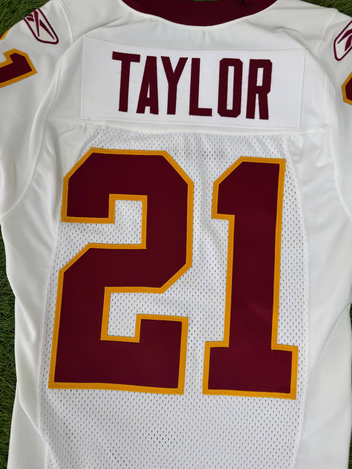 Washington Redskins Sean Taylor 2007 NFL Football Jersey (40/Medium)