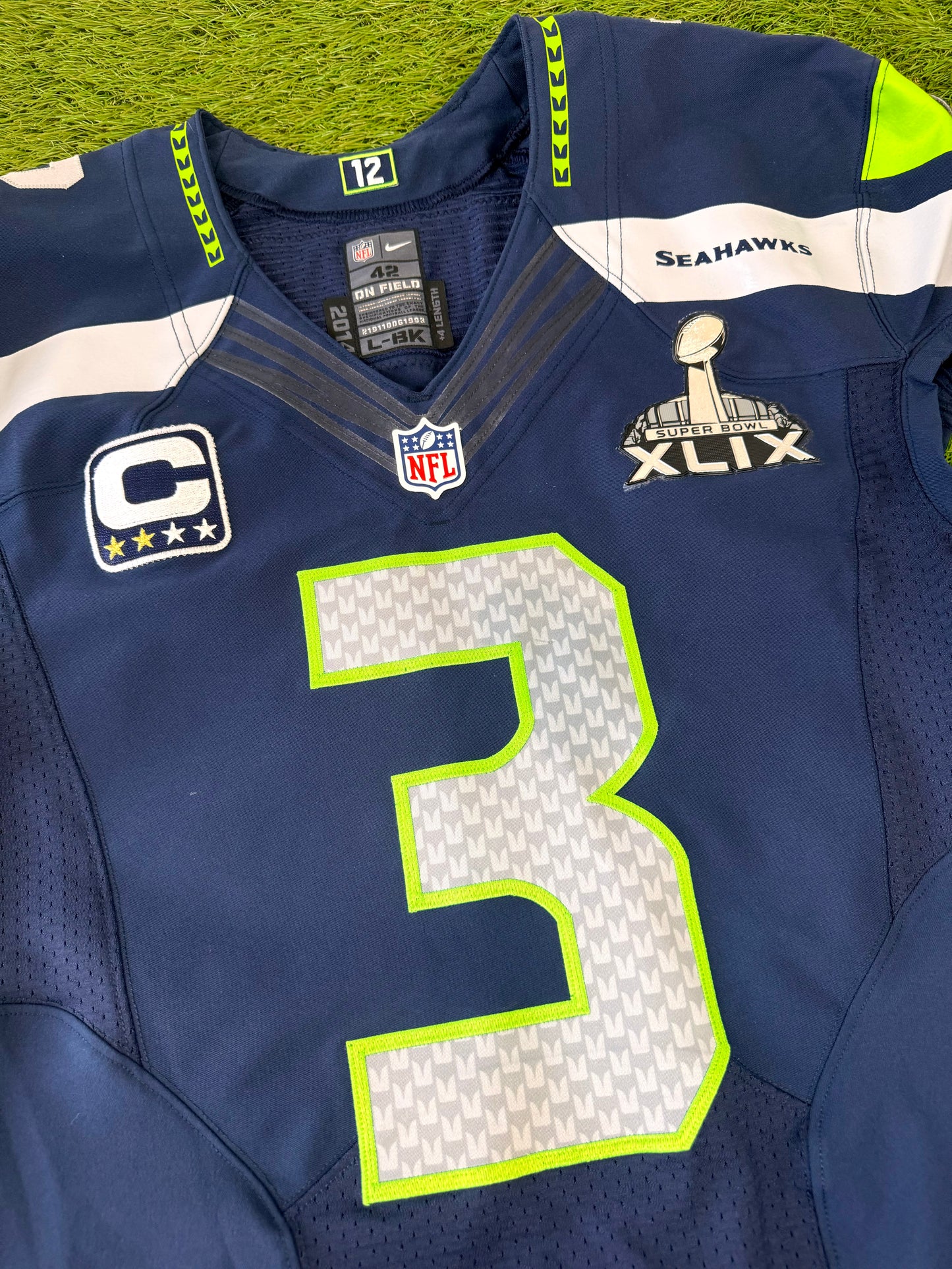 Seattle Seahawks 2014 Russell Wilson Super Bowl XLIX NFL Football Jersey (42/Medium)