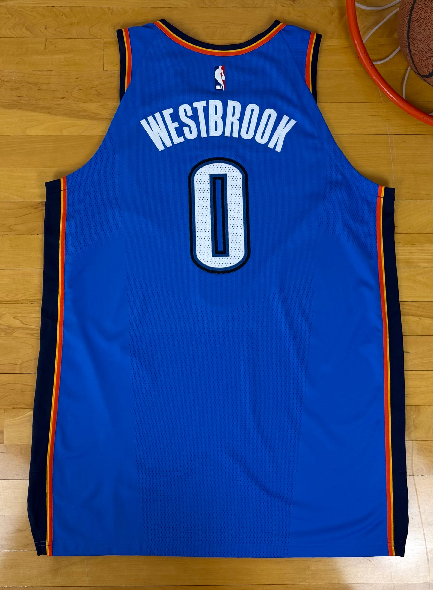 Oklahoma City Thunder Russell Westbrook 2017-2019 NBA Basketball Jersey (54/XXL)