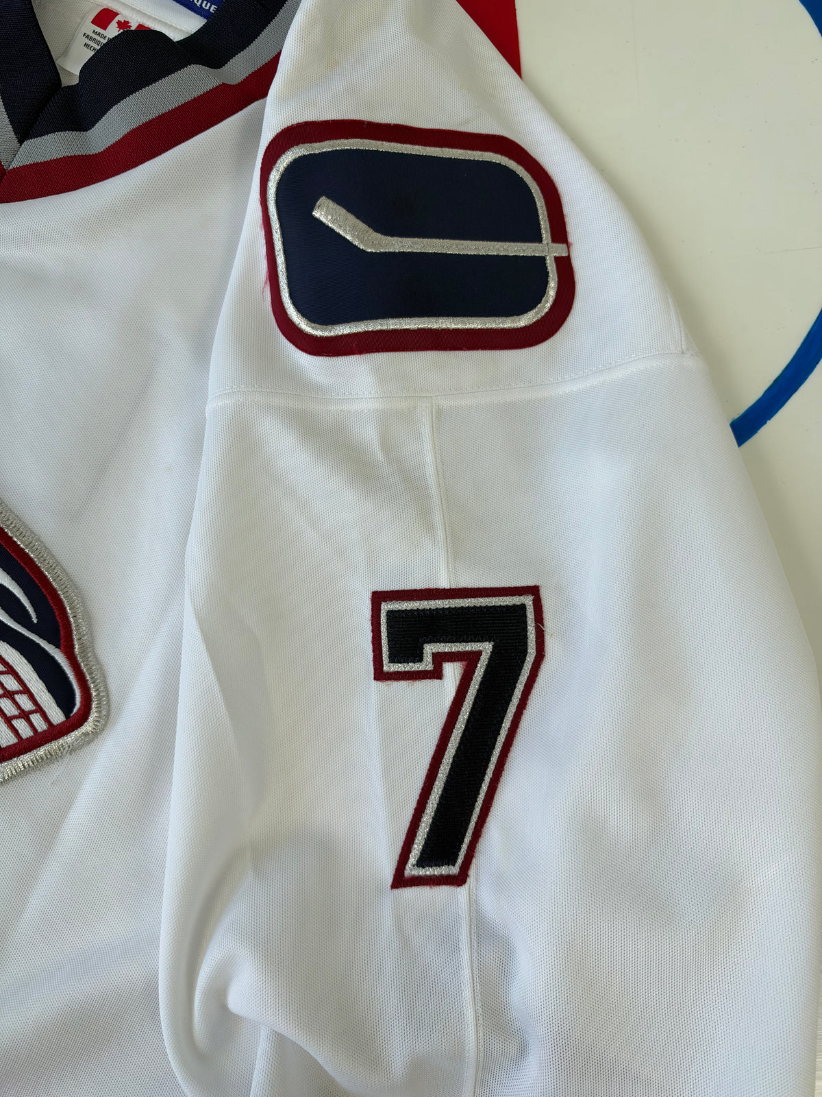 Vancouver Canucks Brendan Morrison 2001-2003 Autographed NHL Hockey Jersey (52/XL)