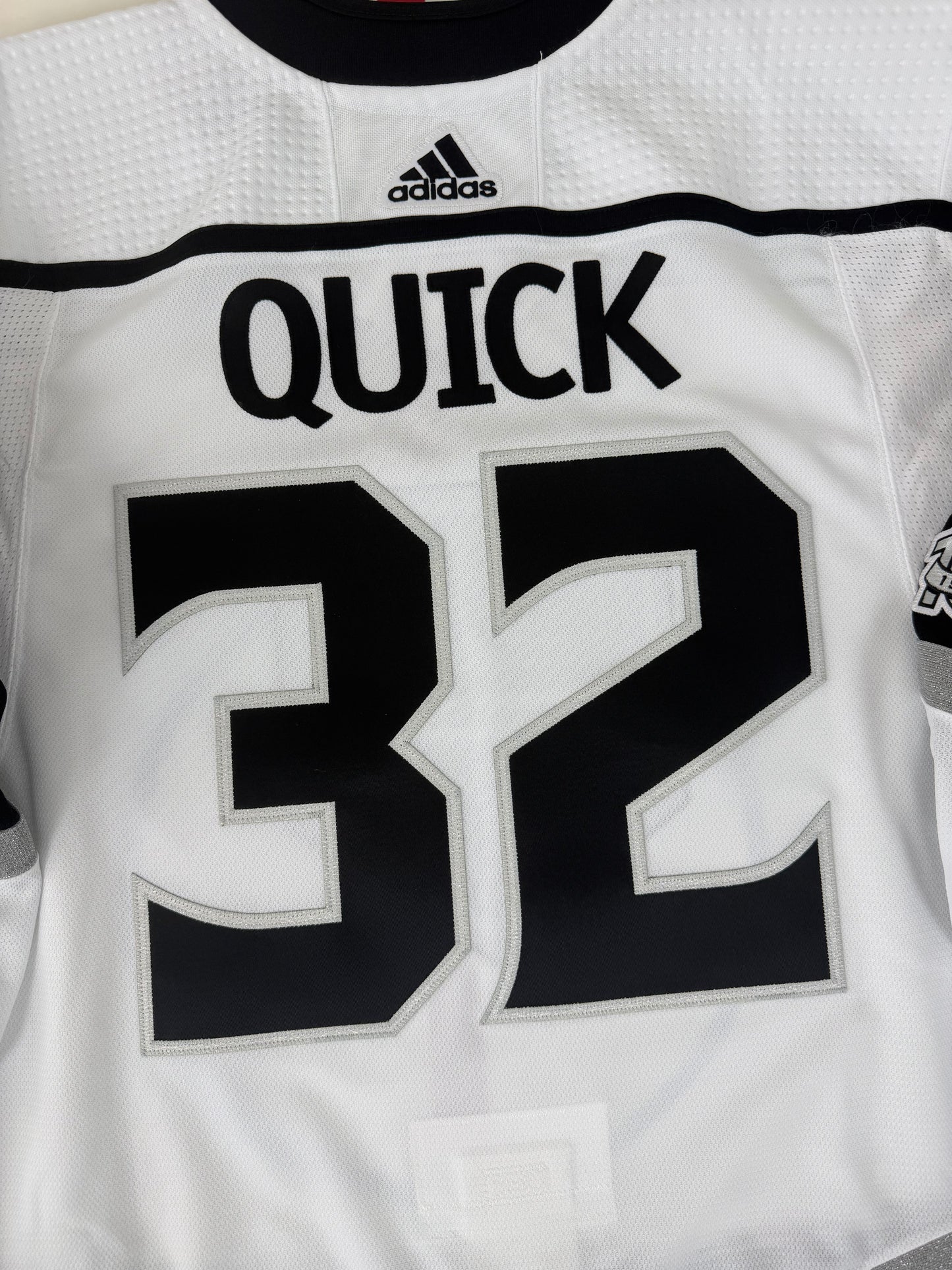 Los Angeles Kings Jonathan Quick 2017 NHL Hockey Jersey (56/XXL)