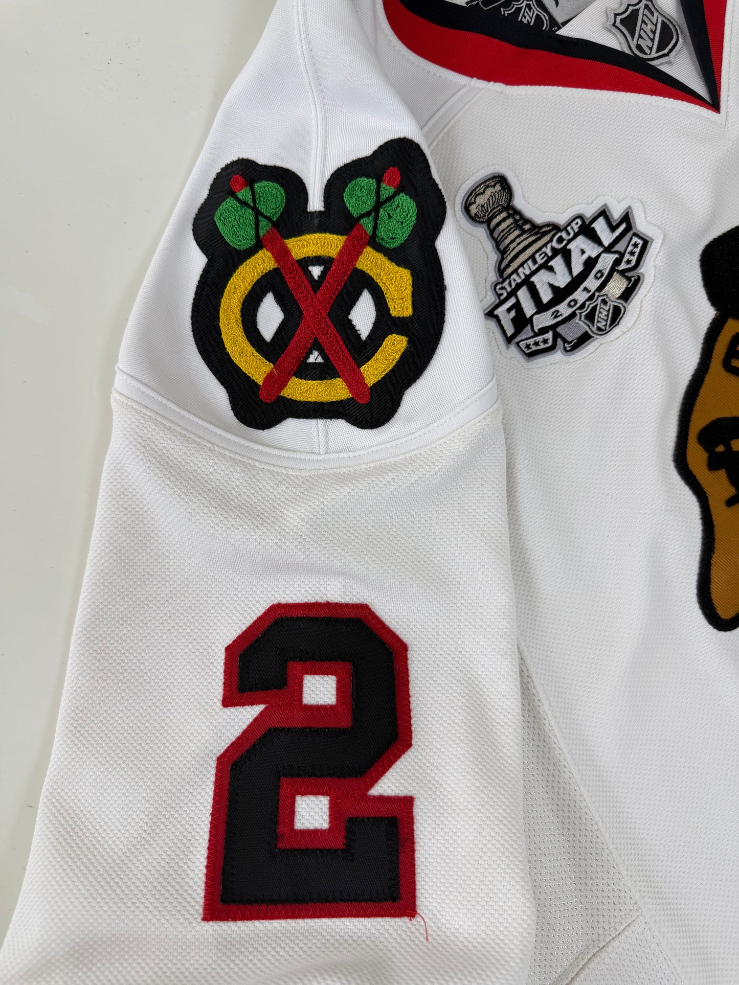 Chicago Blackhawks Duncan Keith 2010 Stanley Cup Finals NHL Hockey Jersey (56/XXL)