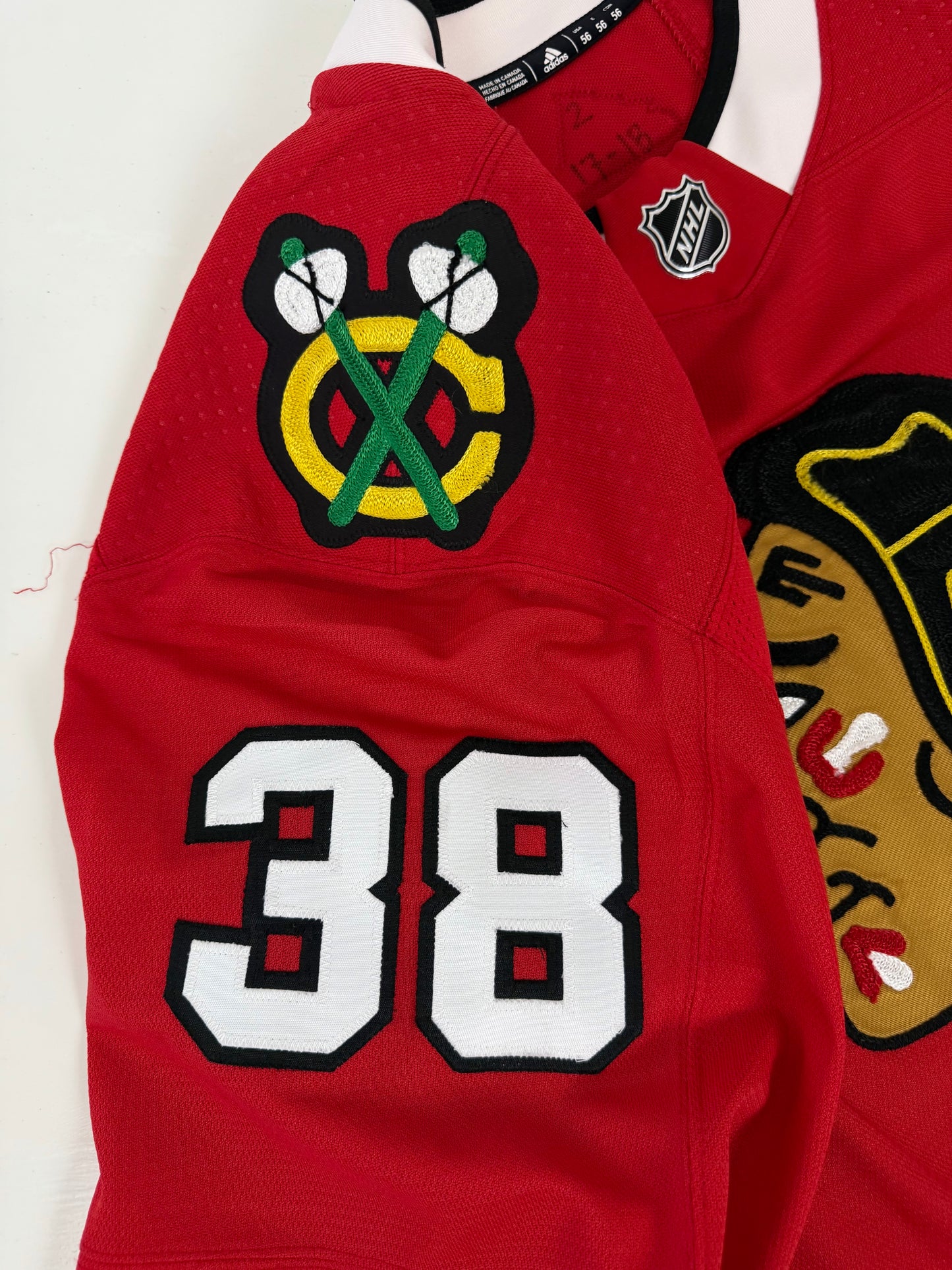 Chicago Blackhawks Ryan Hartman Game Worn 2017-2018 NHL Hockey Jersey (56/XXL)