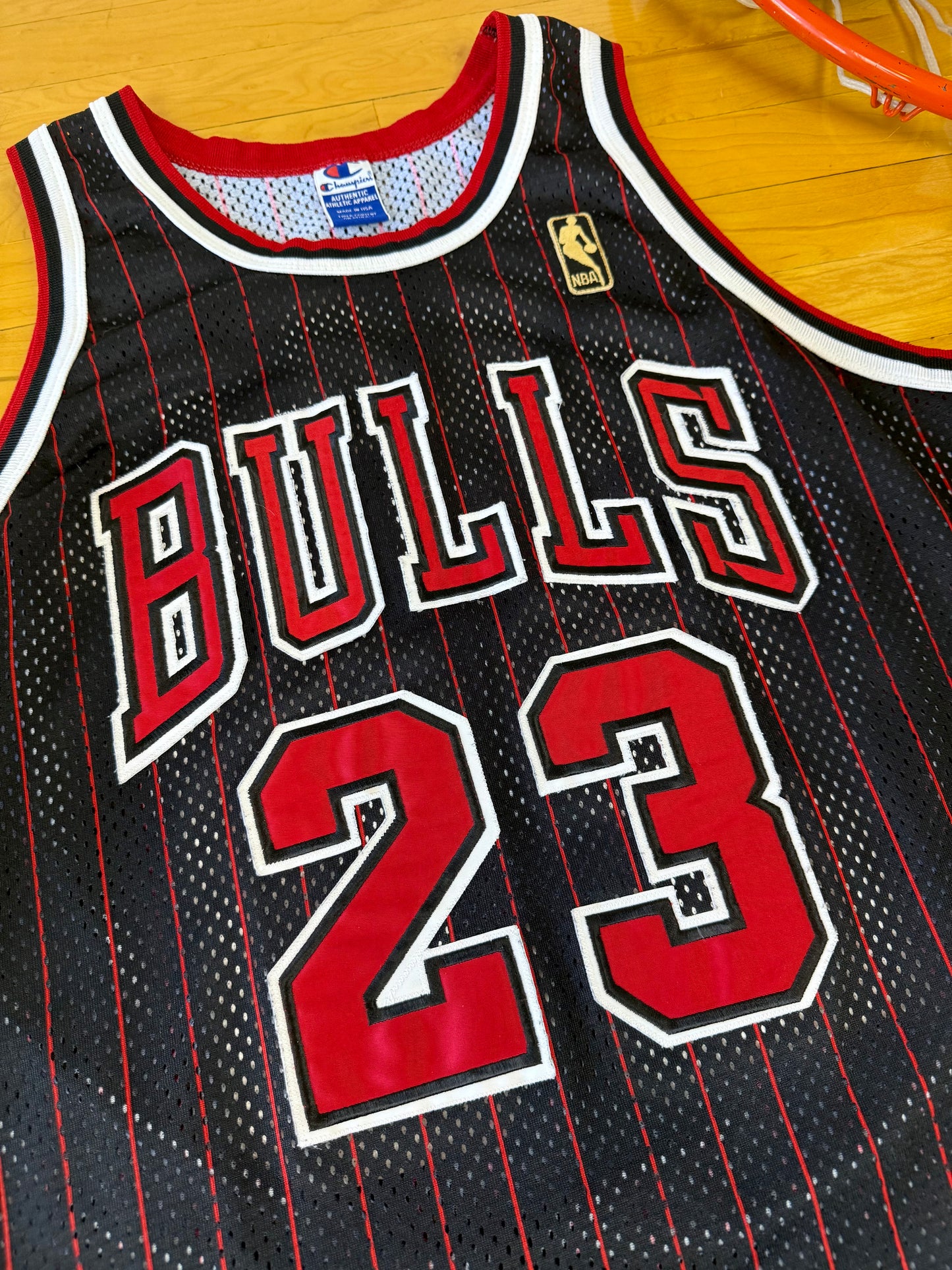 Chicago Bulls Michael Jordan 1996-1997 Alternate NBA Basketball Jersey (48/XL)