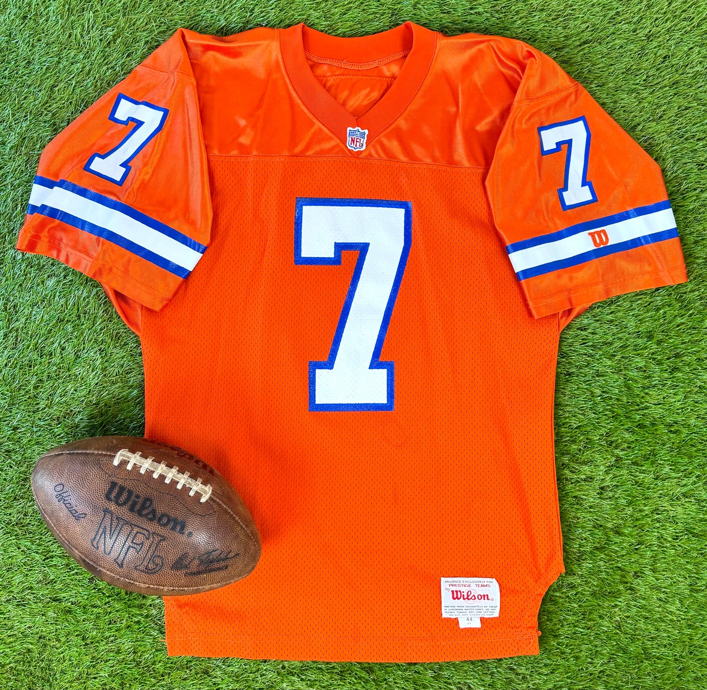 Denver Broncos 1993 John Elway NFL Football Jersey (44/Large)