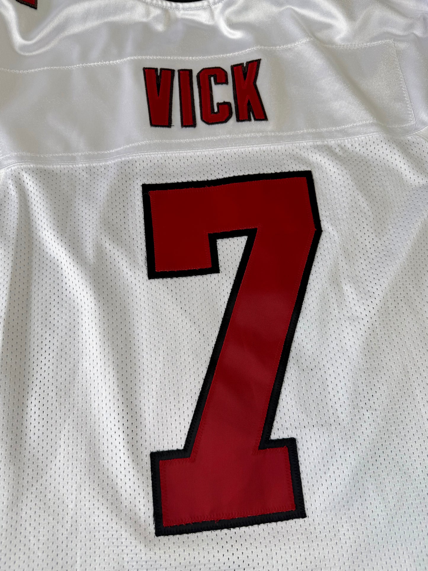 Atlanta Falcons Michael Vick 2002 NFL Football Jersey (56/XXXL)