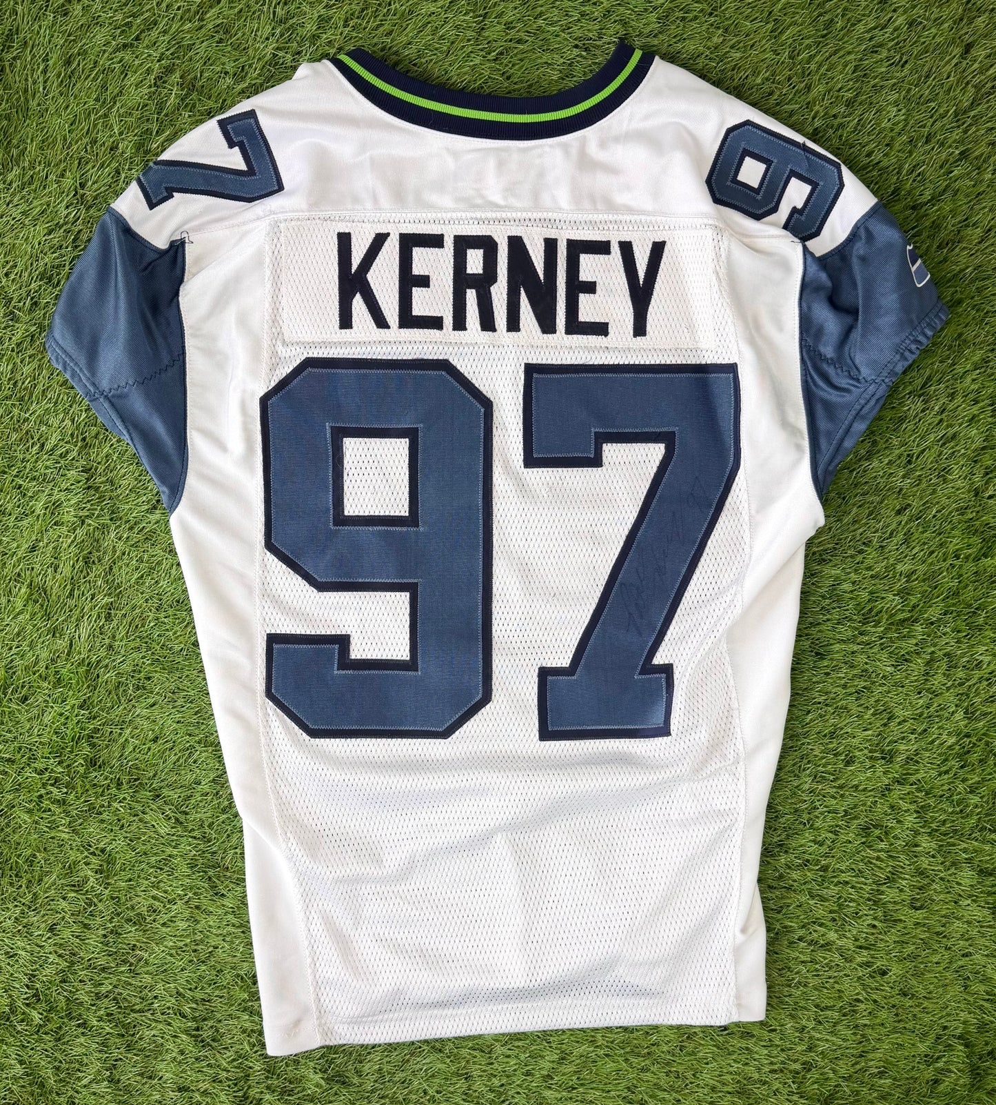 Seattle Seahawks Patrick Kerney 2007 Game Worn NFL Football Jersey (48/XL)