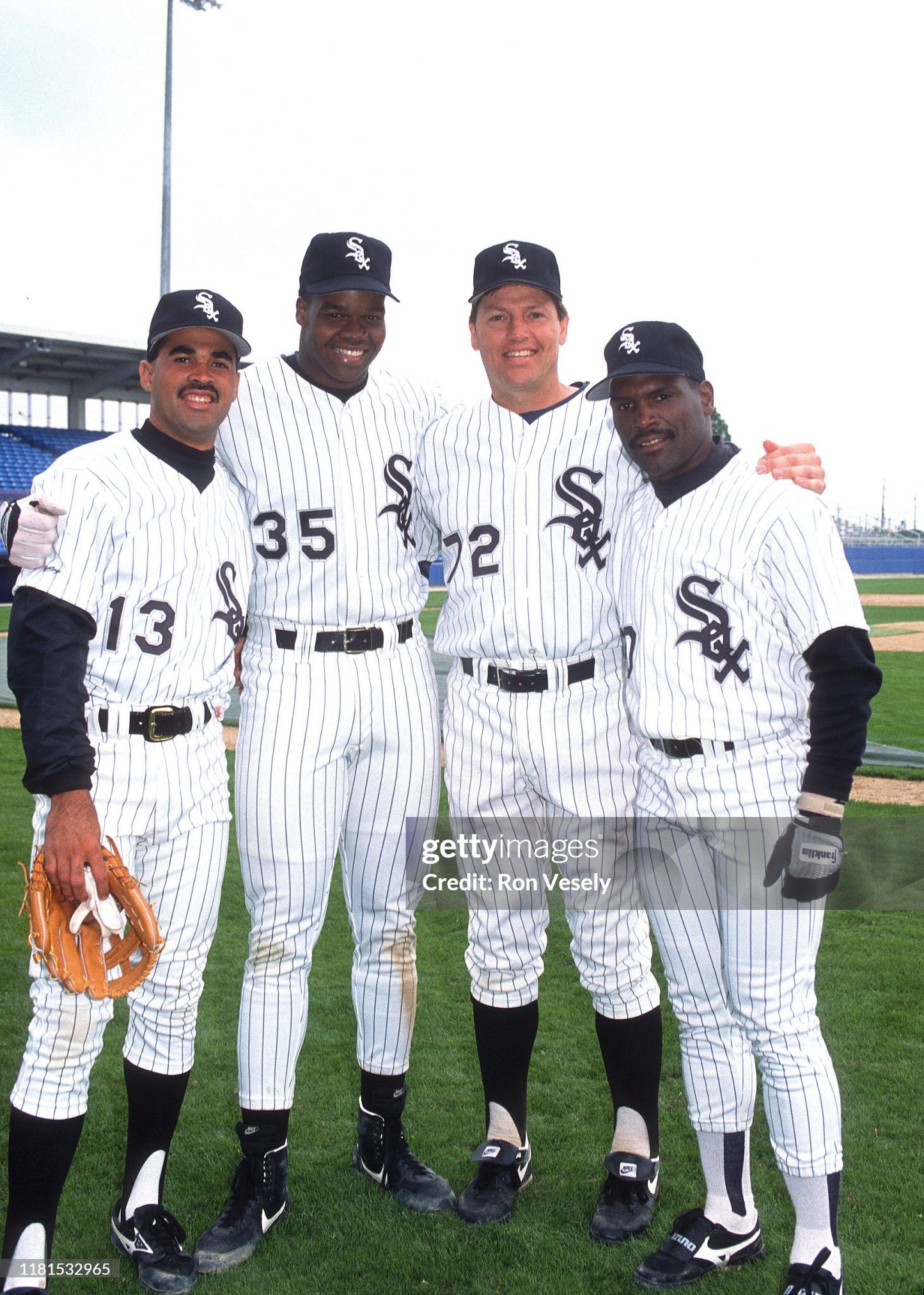 Chicago White Sox Ozzie Guillen 1990 Home Alternate MLB Baseball Jersey (46/XL)
