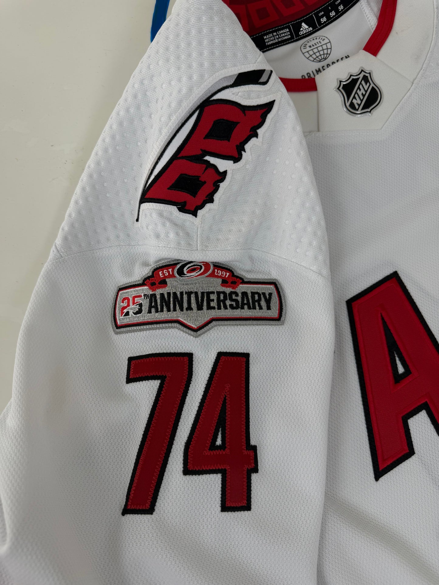 Carolina Hurricanes Jaccob Slavin 2022-2023 NHL Hockey Jersey (56/XXL)