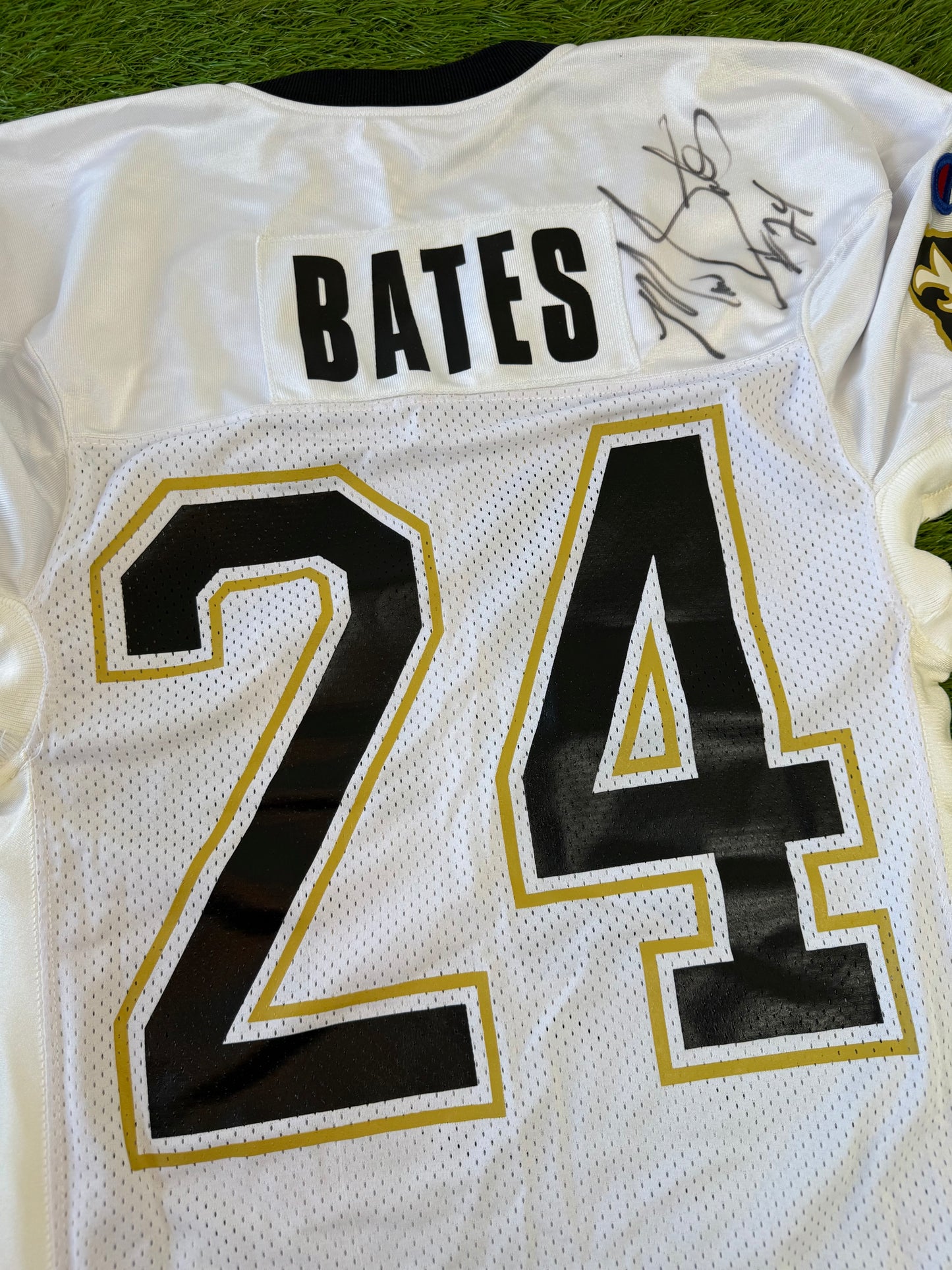 New Orleans Saints Mario Bates Autographed NFL Football Jersey (46/Large)