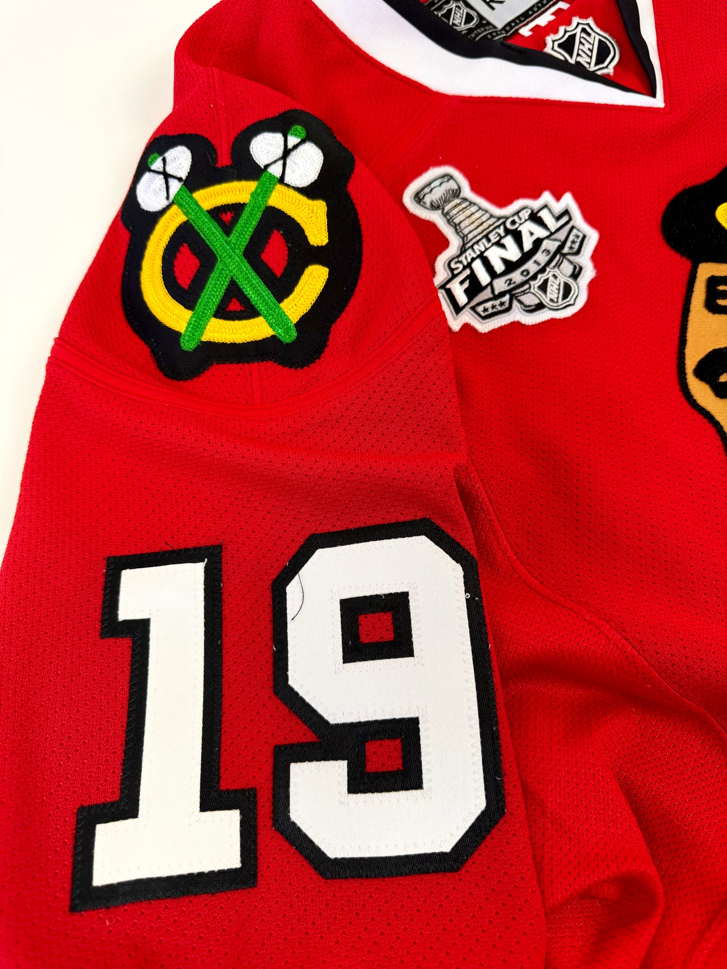 Chicago Blackhawks Jonathan Toews 2013 Stanley Cup Finals NHL Hockey Jersey (56/XXL)