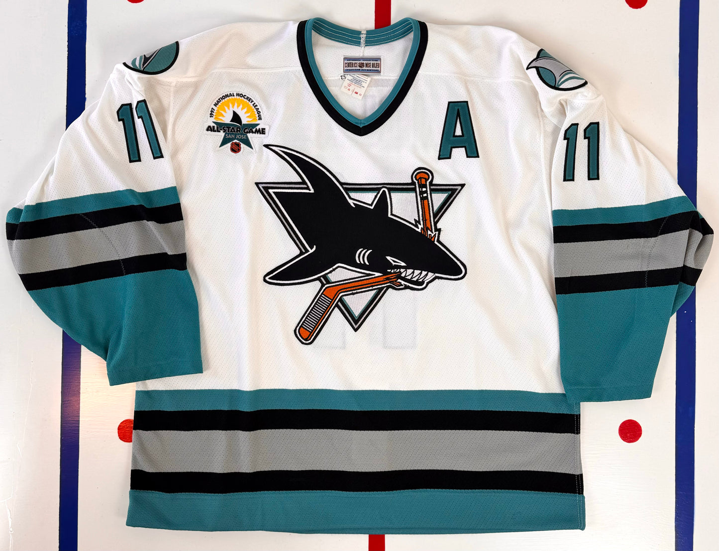 San Jose Sharks 1996-1997 Owen Nolan NHL Hockey Jersey (52/XL)