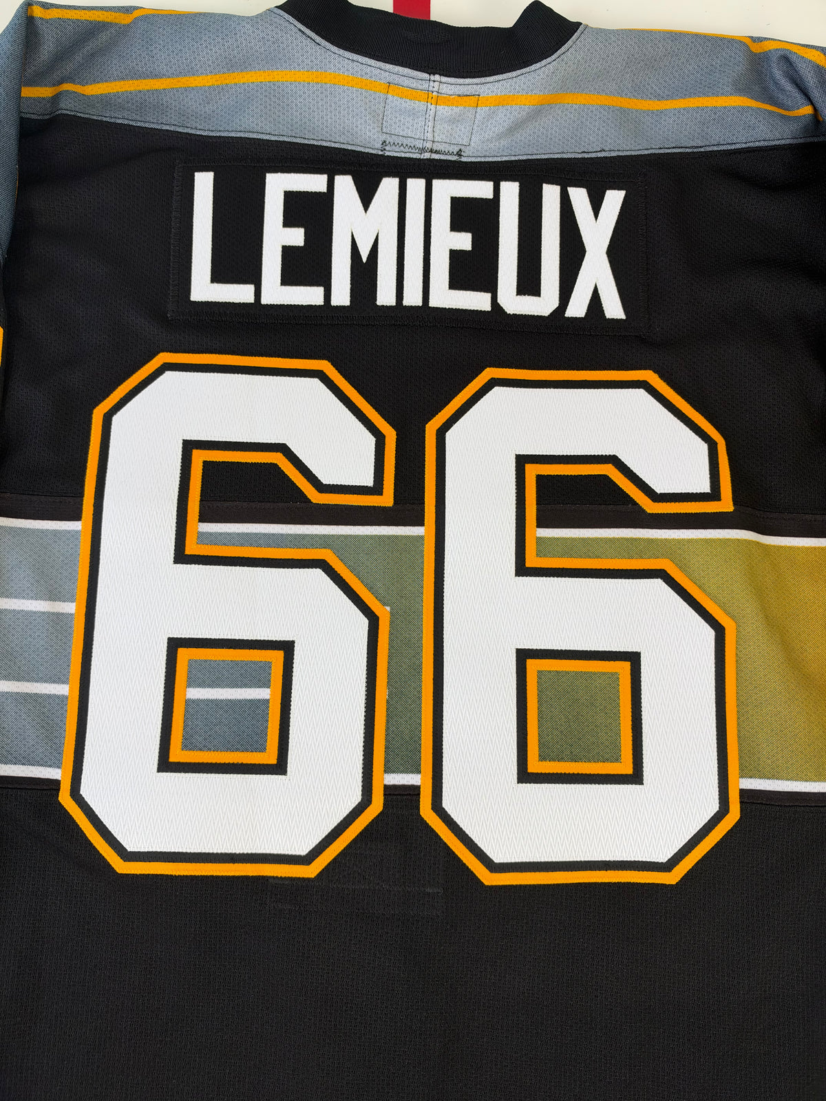 Pittsburgh Penguins Mario Lemieux 1996-1997 Alternate NHL Hockey Jersey (52/XL)