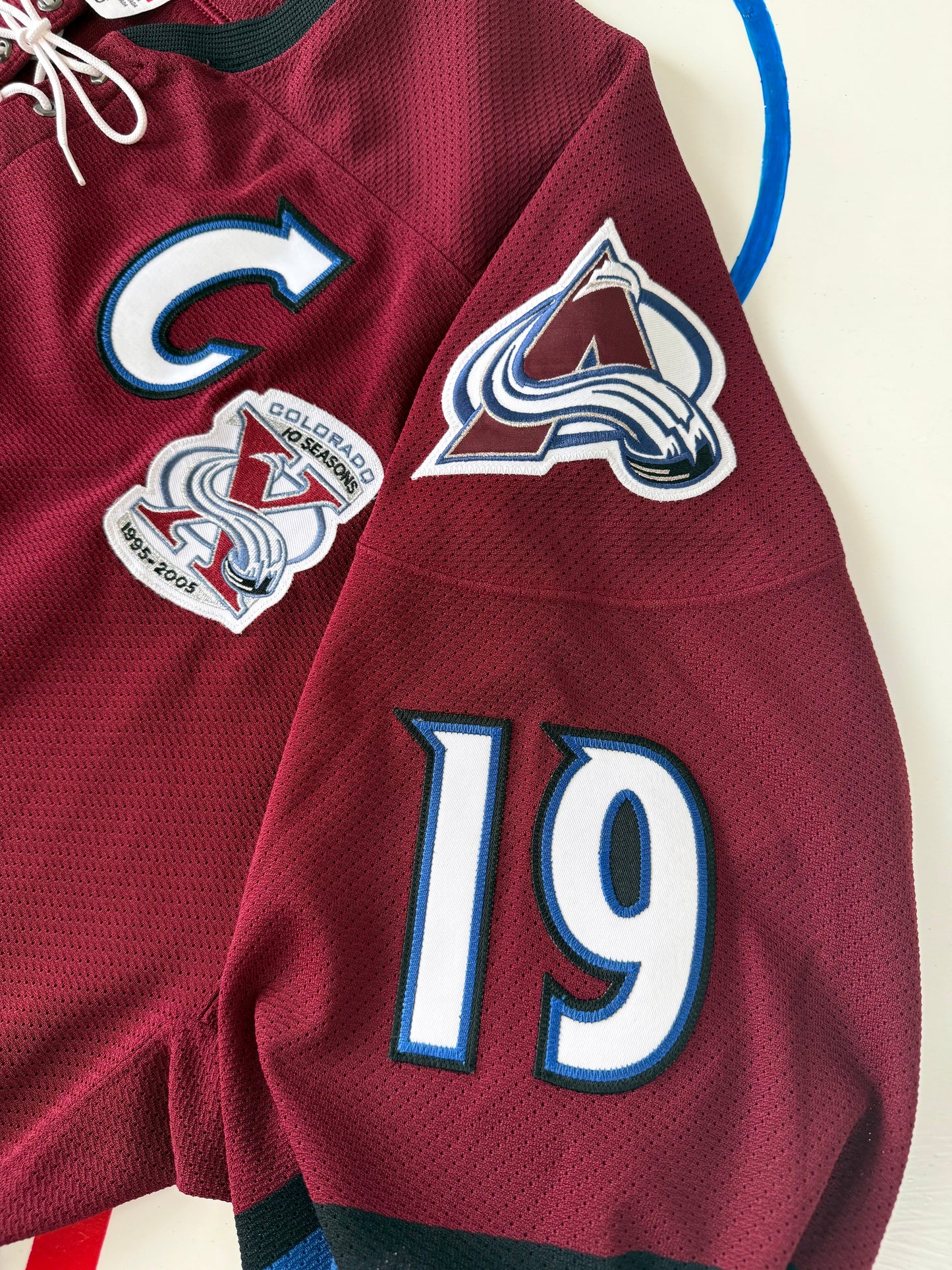 Colorado Avalanche Joe Sakic 2005-2006 Team Issued Alternate NHL Hockey Jersey (56/XXL)
